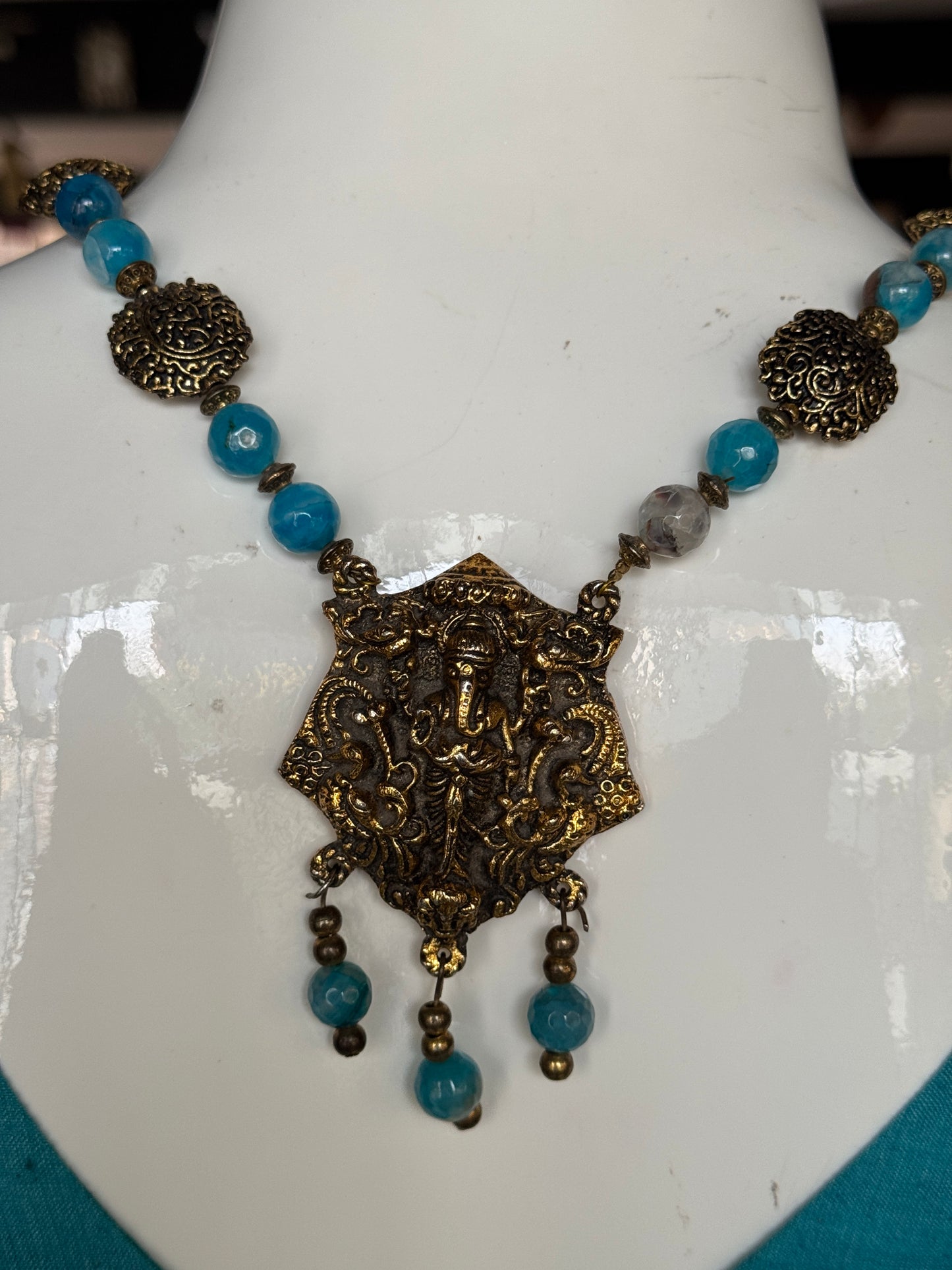 Vintage look Ganesha pendant with blue beads - neckpiece earrings set