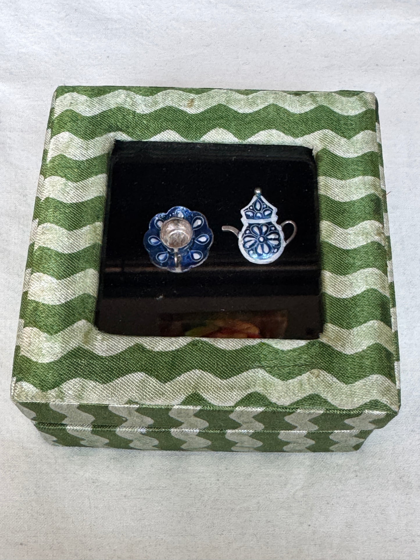 Finger rings / Ear rings organizer / gift box - hand block printed fabric wrapped box handcrafted with see through top