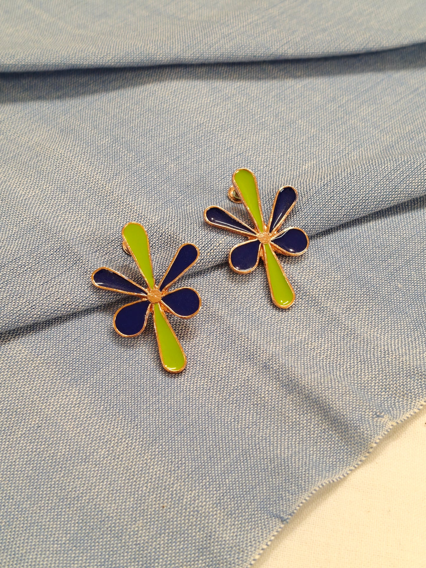Green and blue flower / clover shaped enamel studs earrings - handcrafted in copper