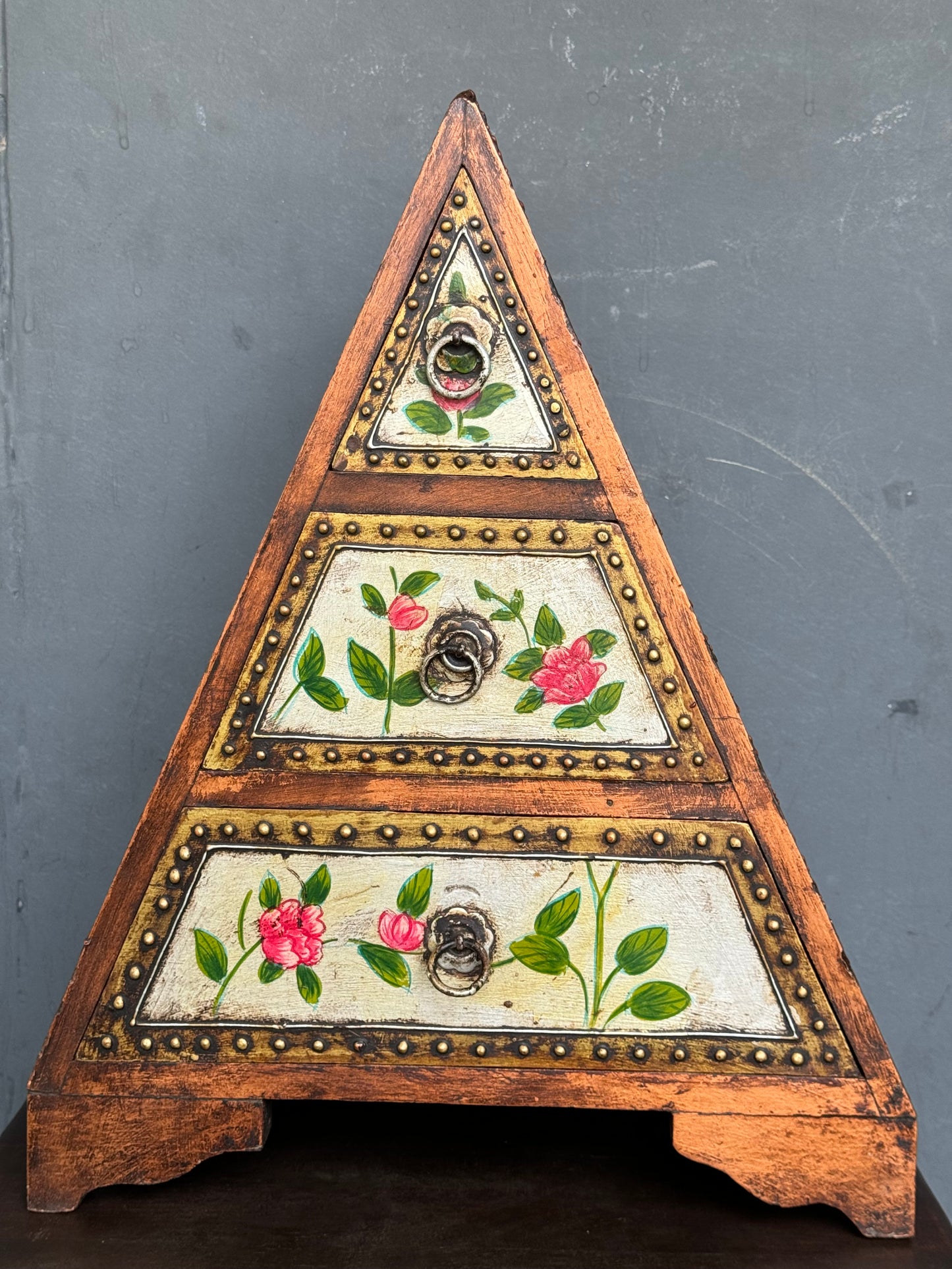 Wooden pyramid 3 drawer cabinet in vintage look - beautifully handcrafted