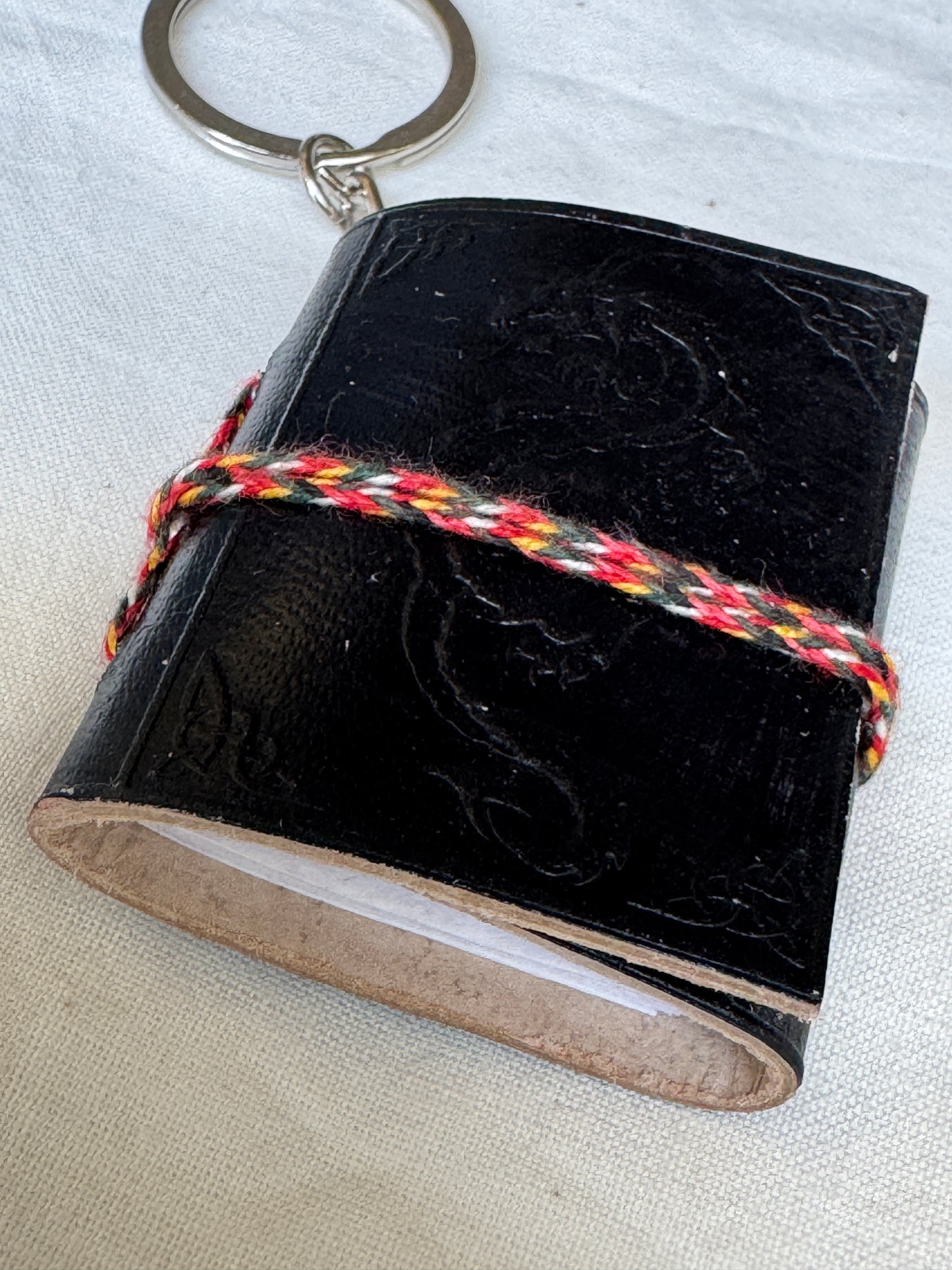 Key ring with Leather embossed handcrafted notebook with thick papers