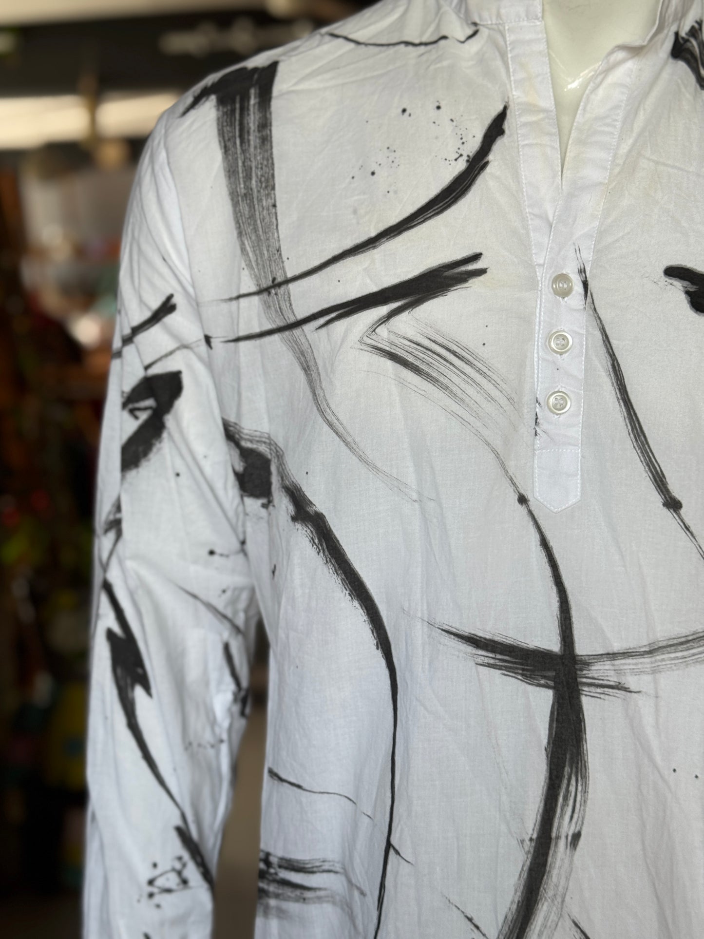 White with black slashes brush painted design full sleeves short kurta