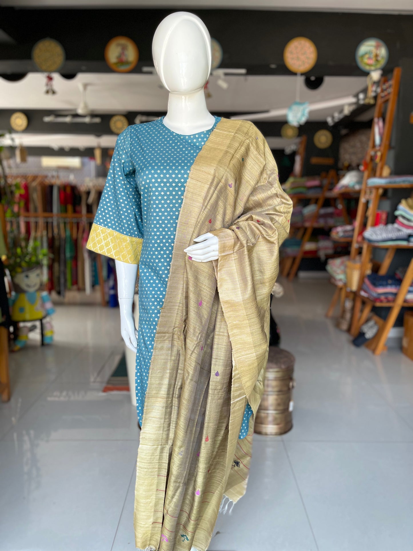 Olive green hand woven tussar x mulberry silk natural dyed dupatta with umbrella motifs