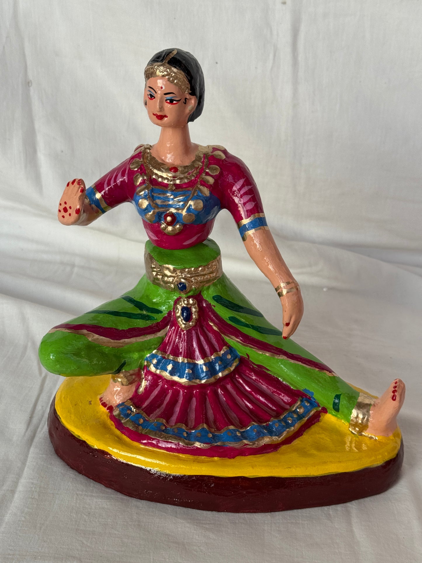 Thanjavur handcrafted papier mache dancing dolls - design options available