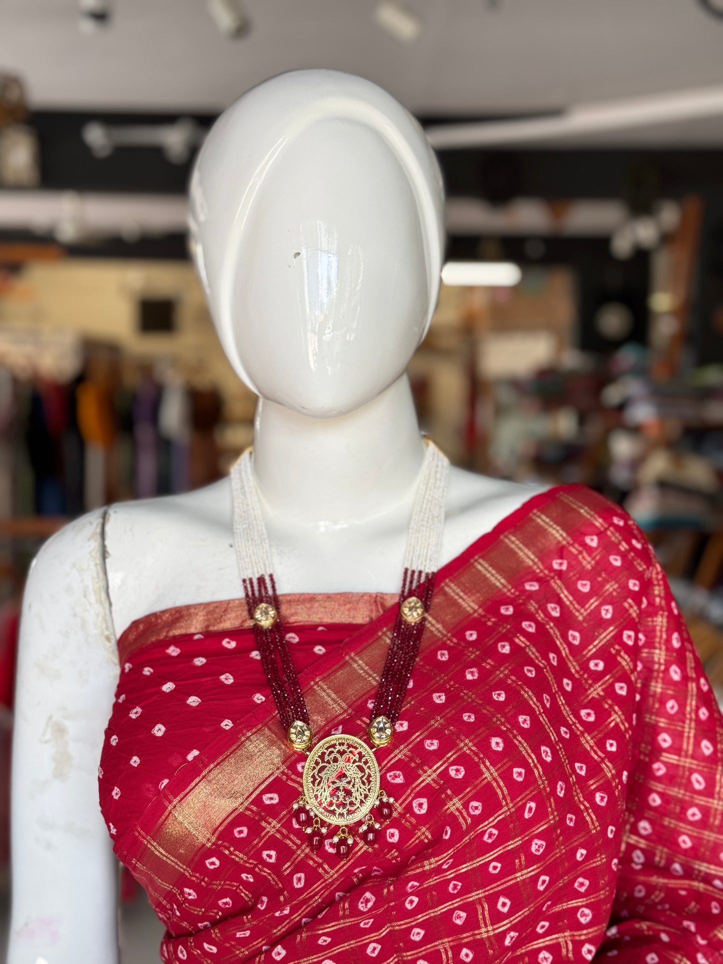 Red and gold Thewa neckpiece and earrings set