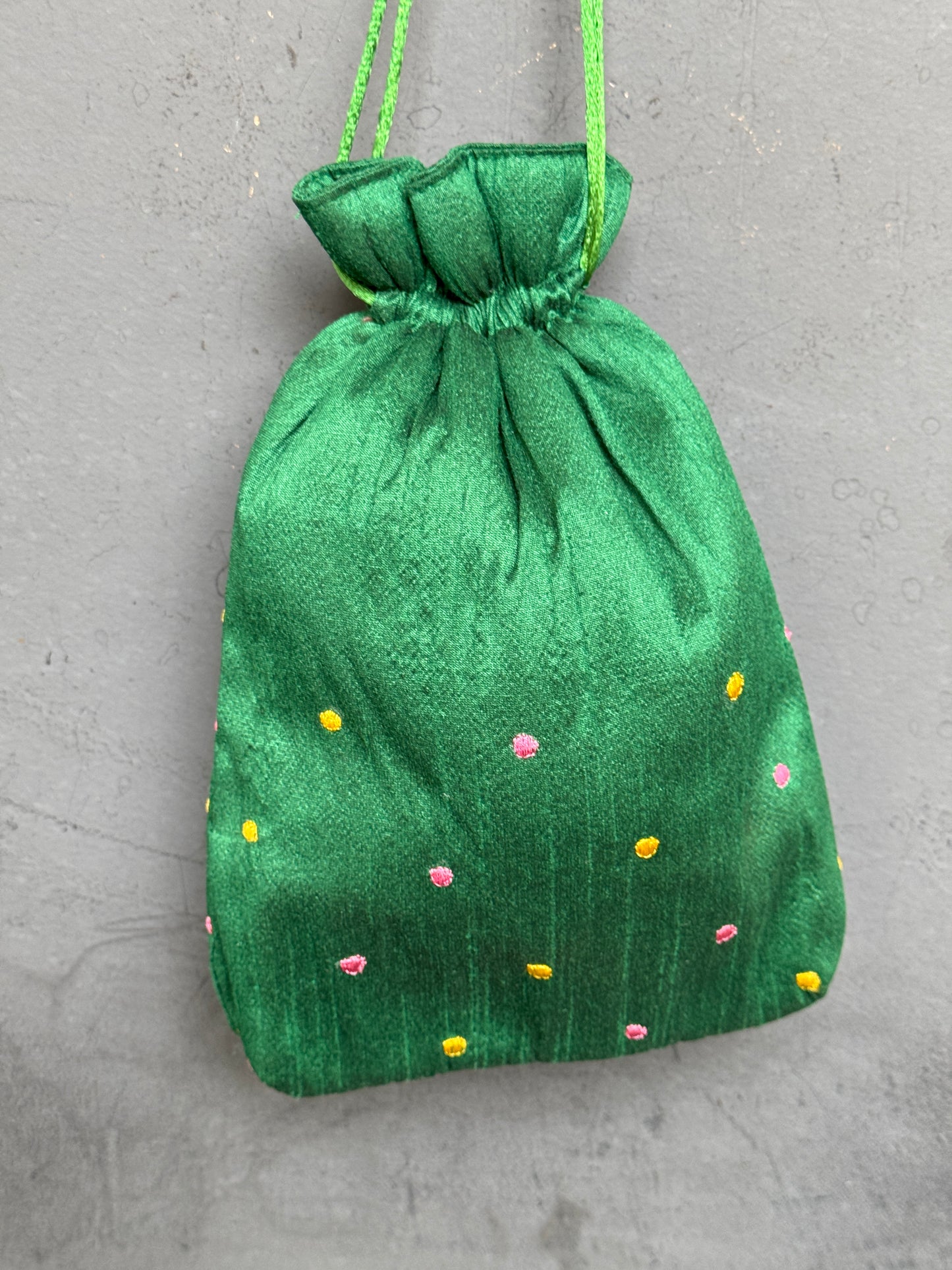 Art silk 9x7 inches potli with machine embroidery