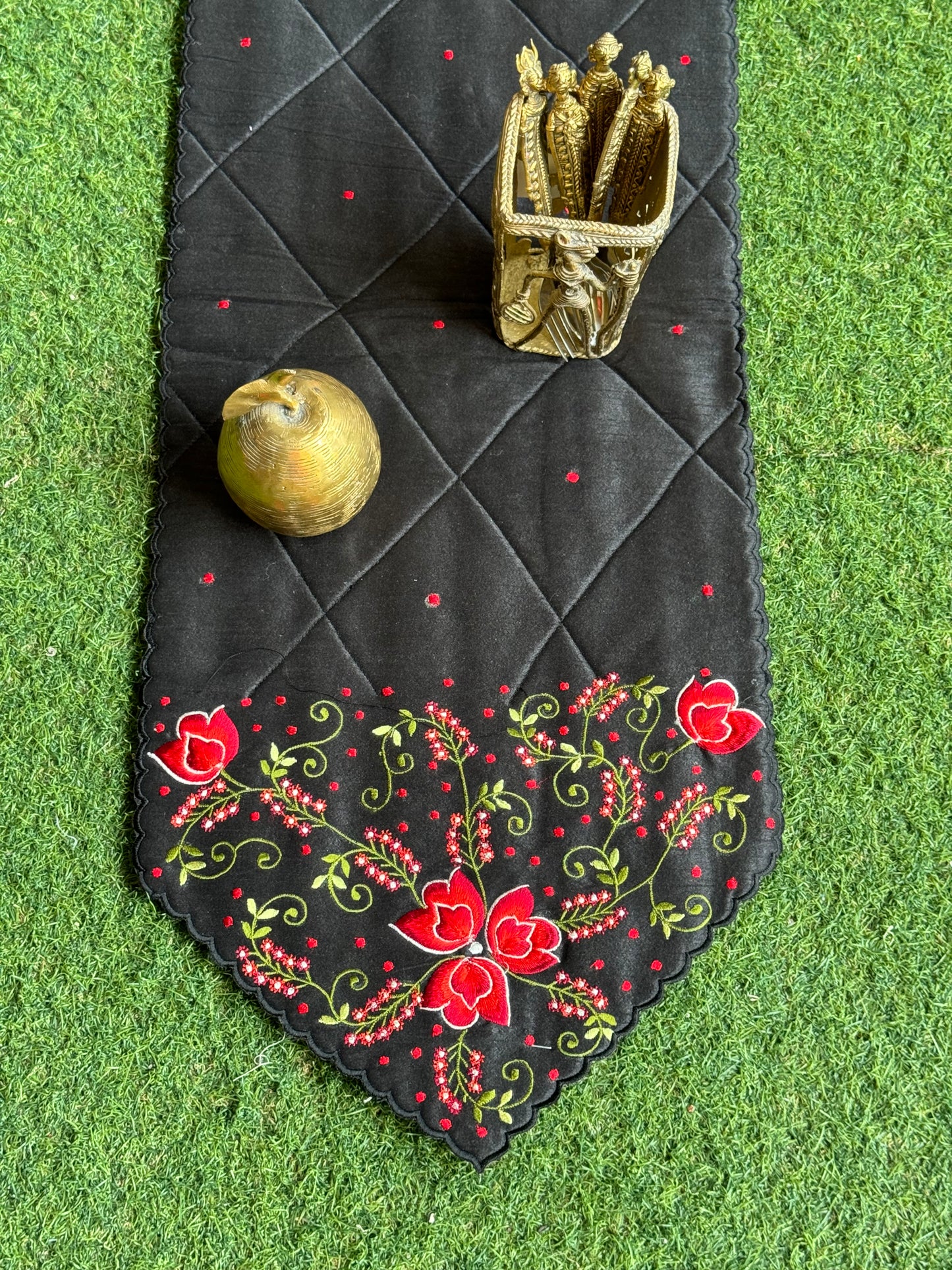 Black embroidered quilted art silk scallop border table runner