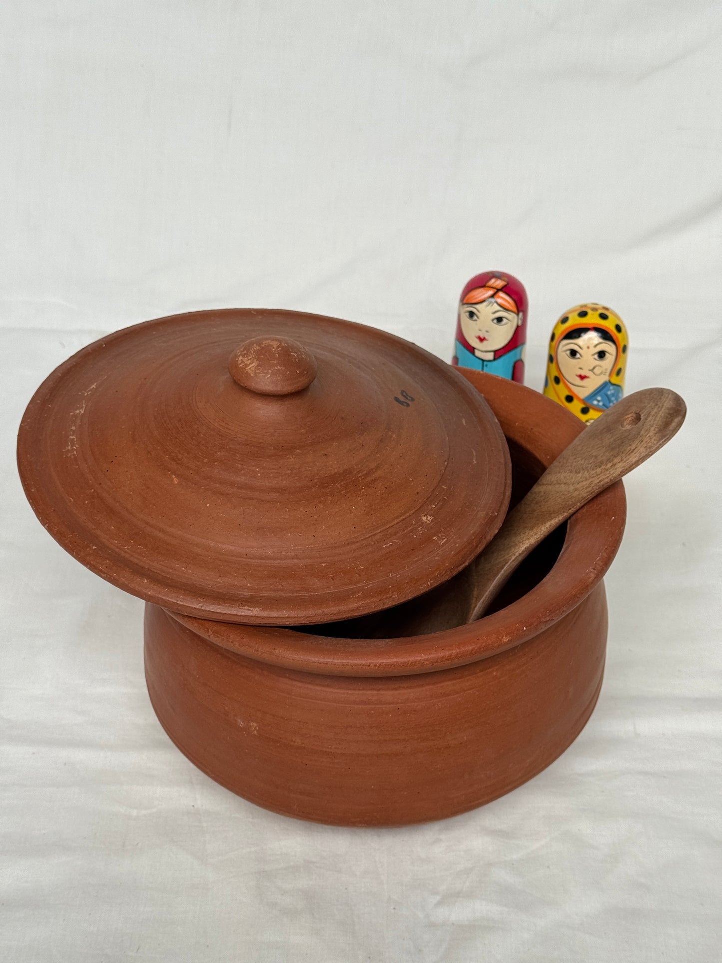Clay cooking pots - different sizes available