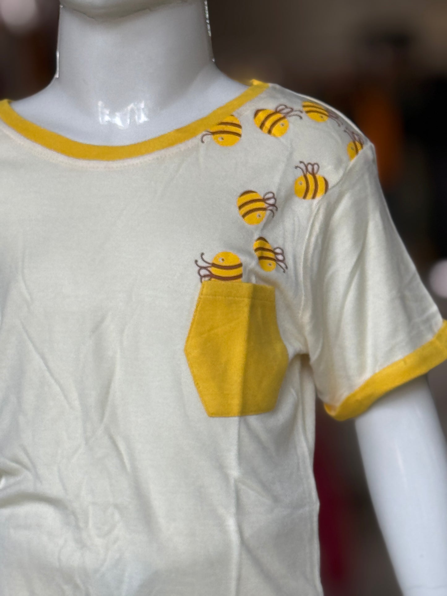 Bee hive off white knit bamboo soft t-shirt top