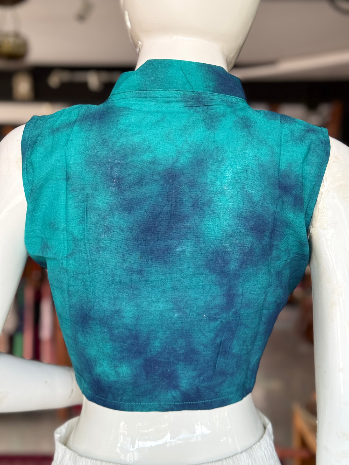 Turquoise tie n dye handwoven cotton sleeveless blouse with back round collar
