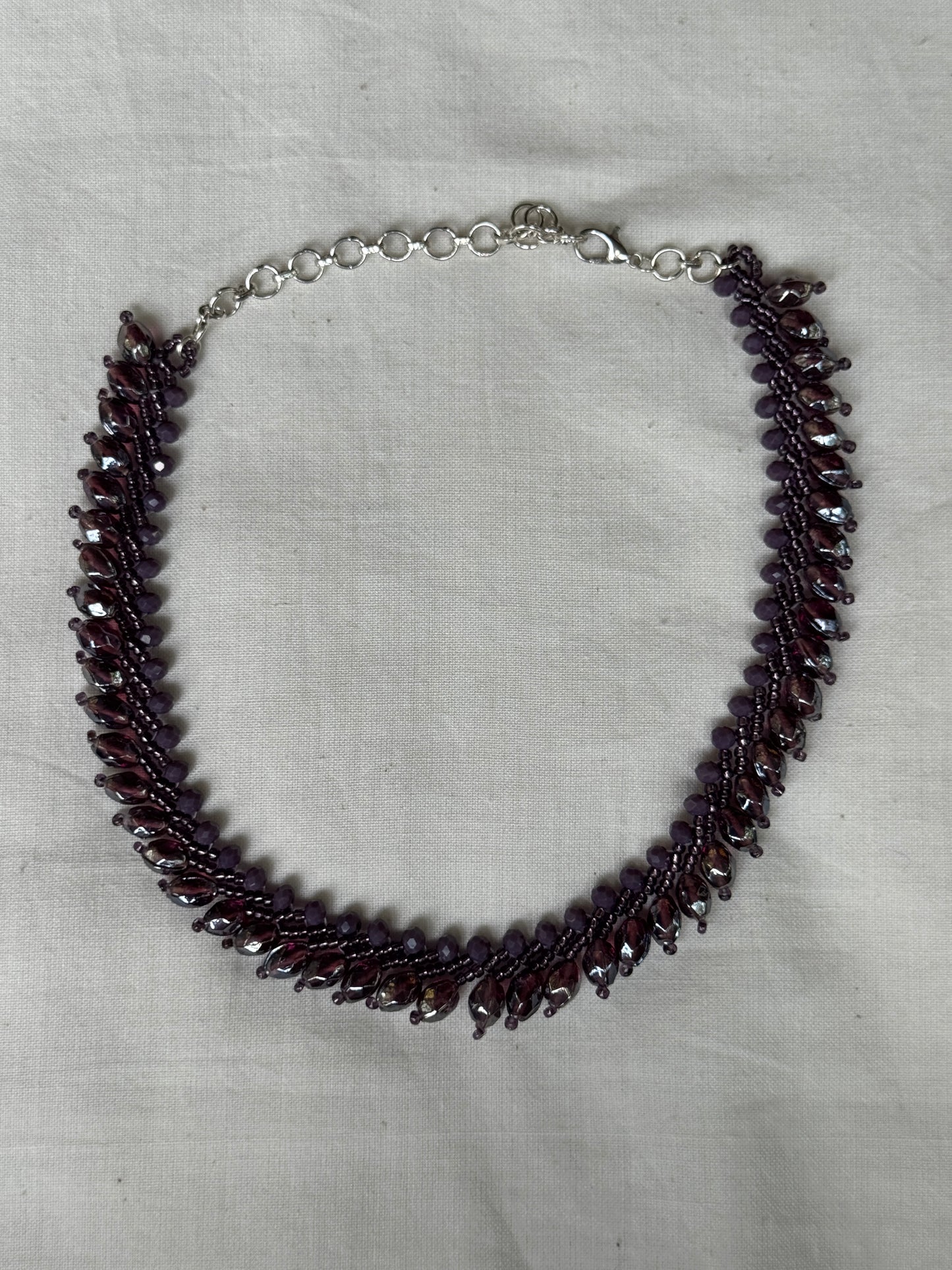 Lavender glass and poth beads choker neckpiece