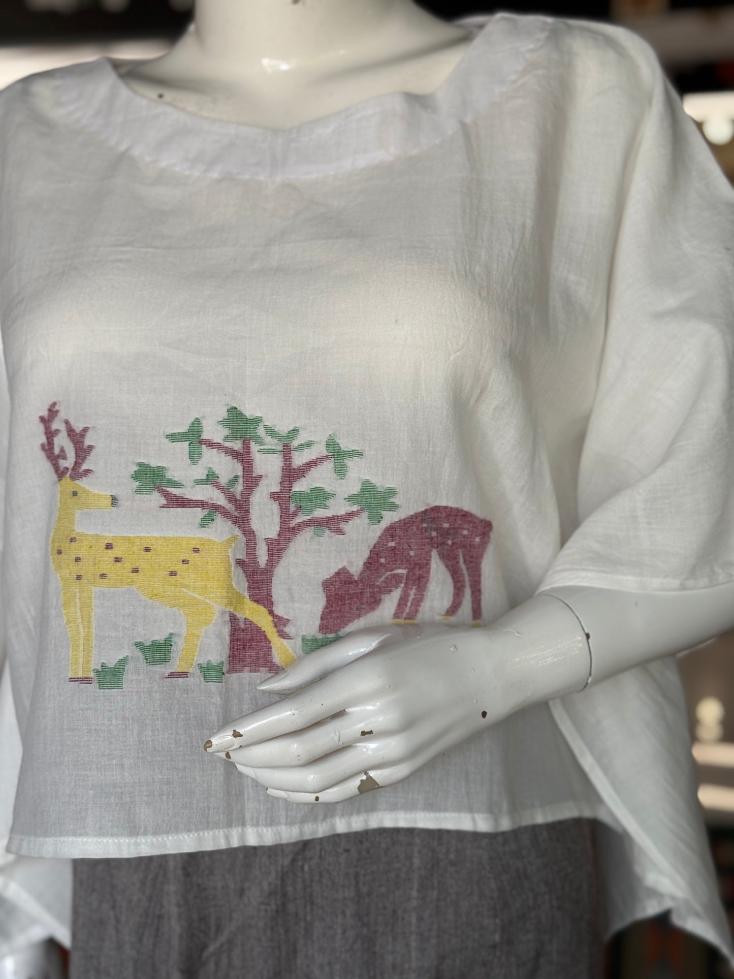Deer grazing white Jamdani cotton handloom kaftan top