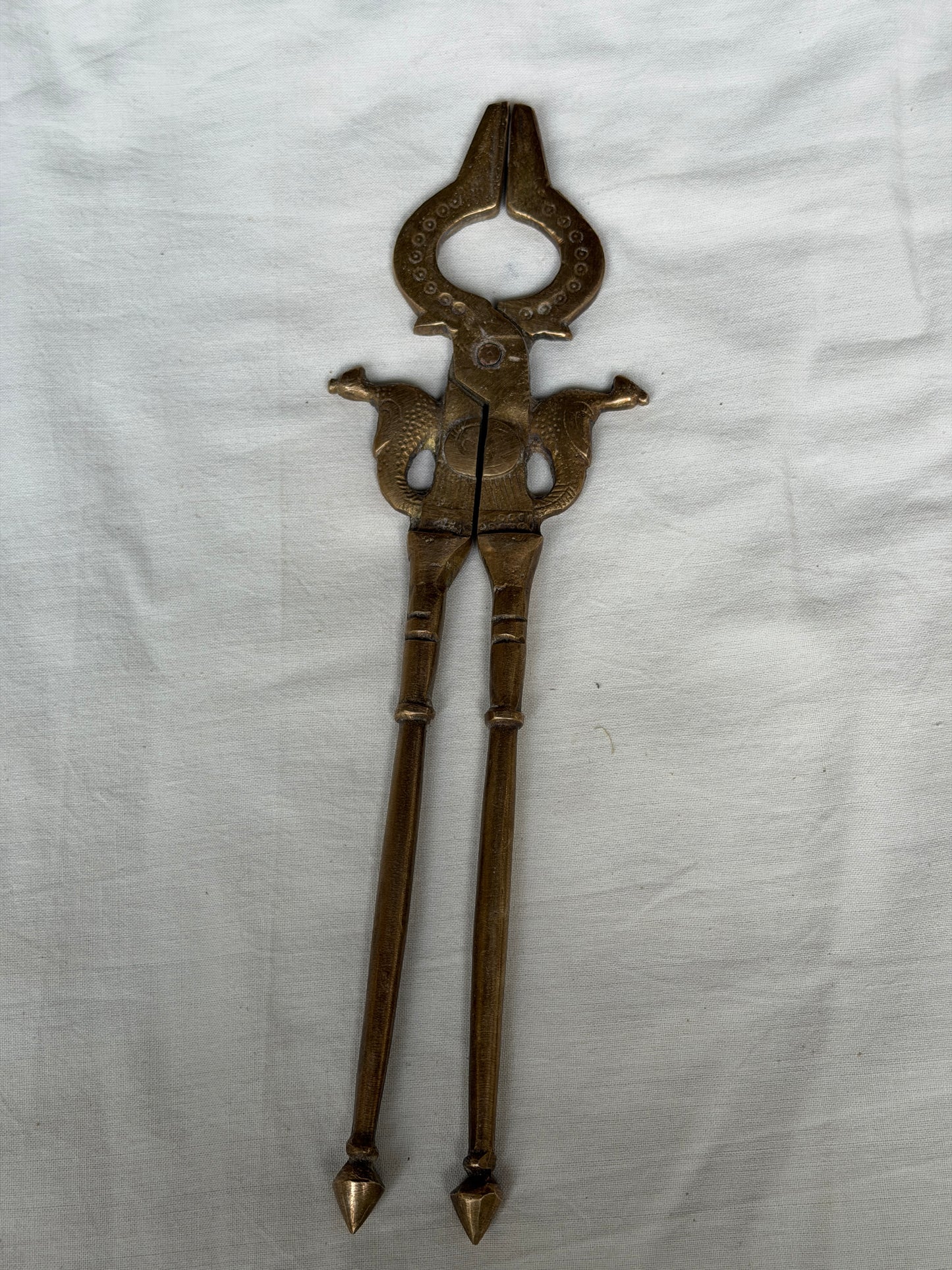 Kitchen tongs / pakkad/ pattakara in brass - peacocks design