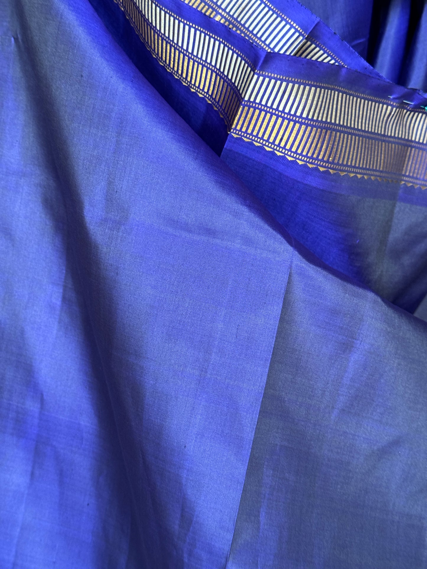 MS blue pure silk handloom Kumbakonam pattu saree with paisley corner motif and stripes border