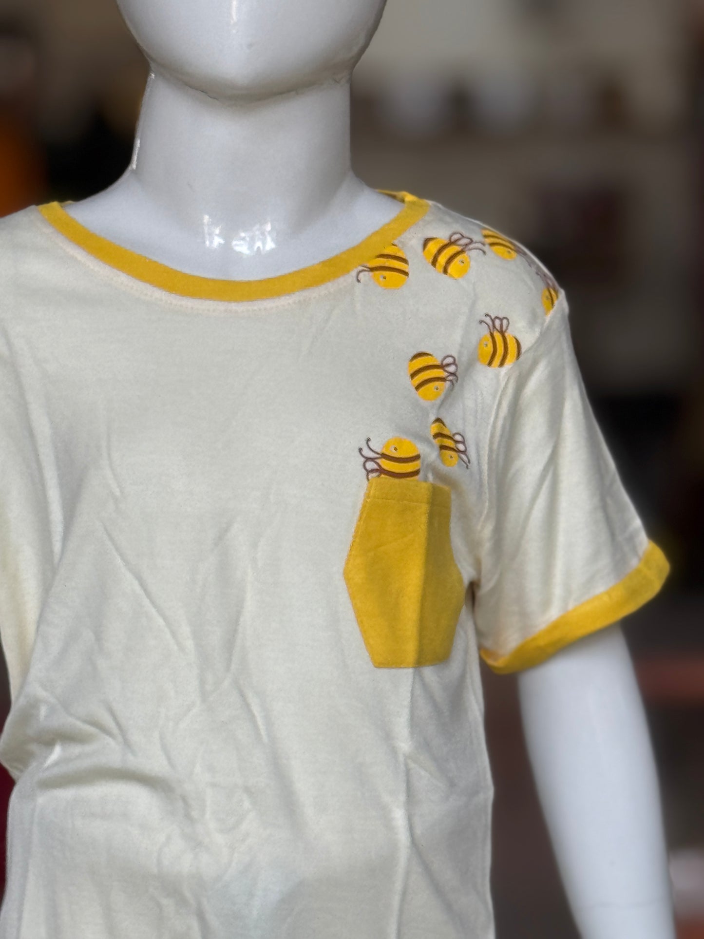 Bee hive off white knit bamboo soft t-shirt top