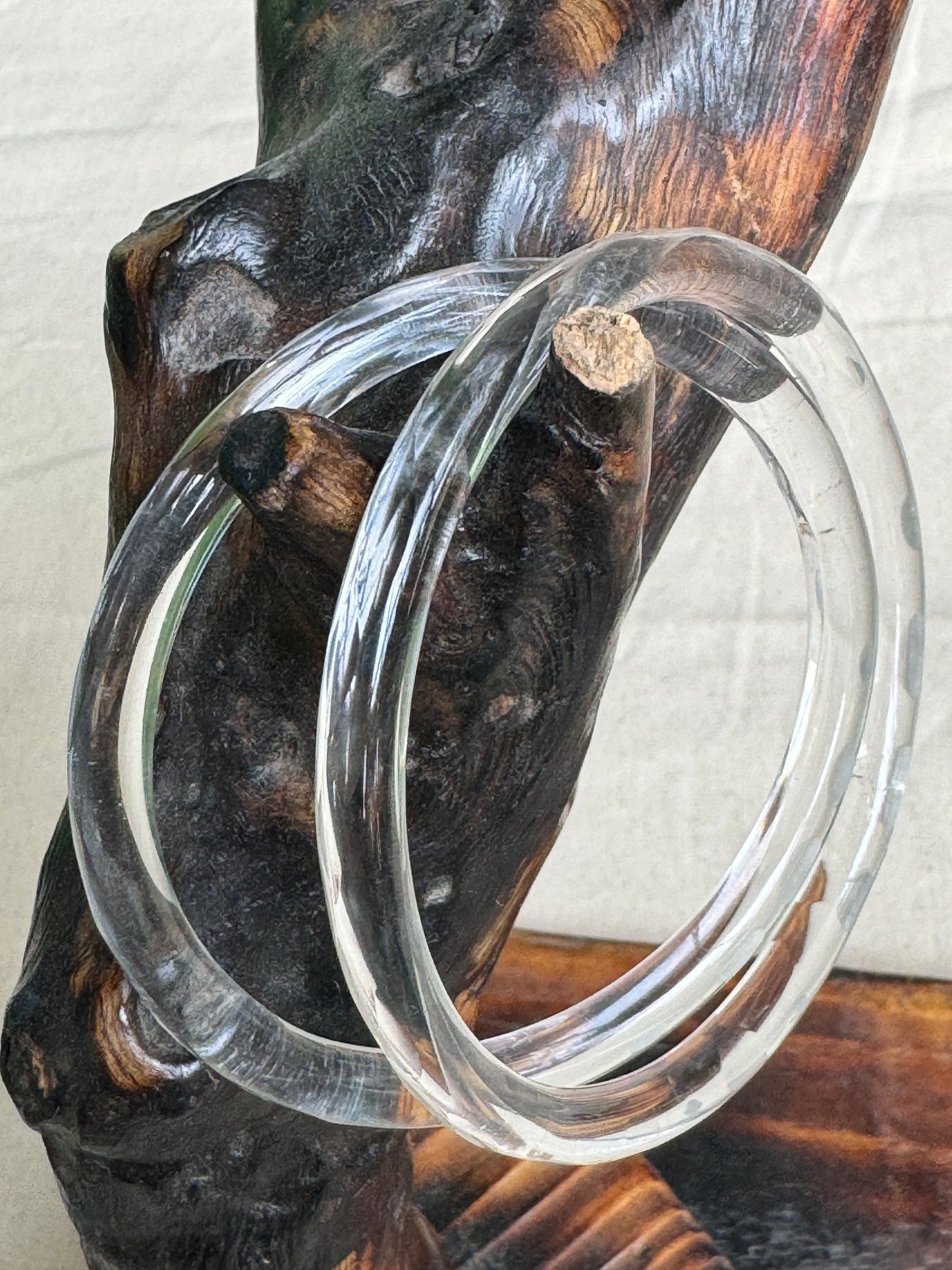 Cut work glass handcrafted bangle - single