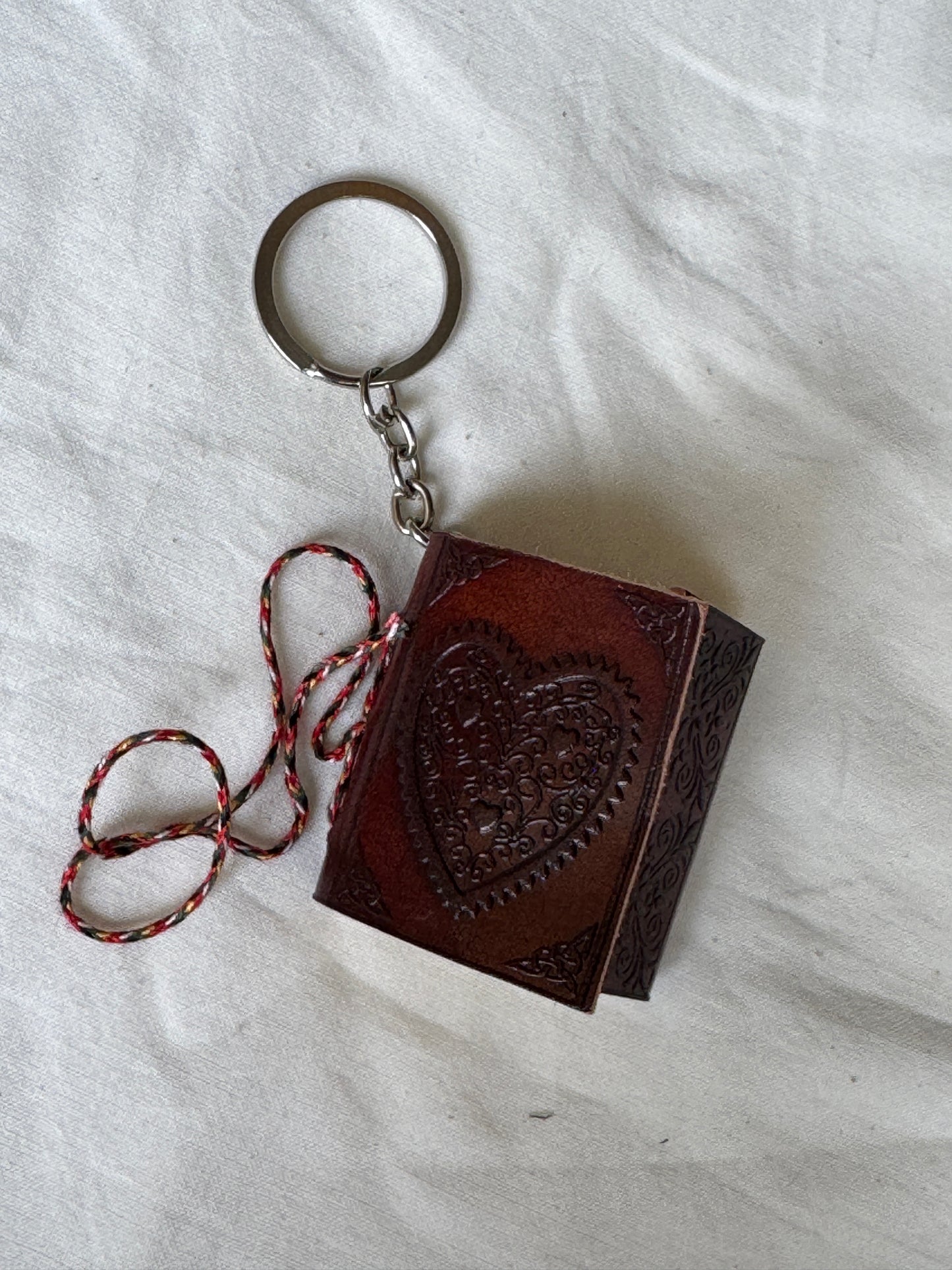 Key ring with Leather embossed handcrafted notebook with thick papers