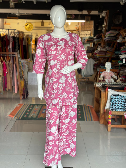 Pink floral printed cotton 2 piece lounge wear / night dress set
