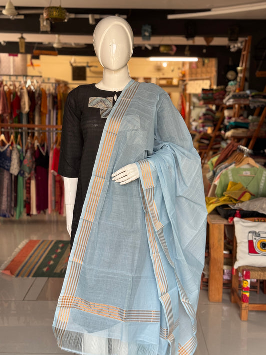 Handwoven plain Venkatagiri cotton dupatta