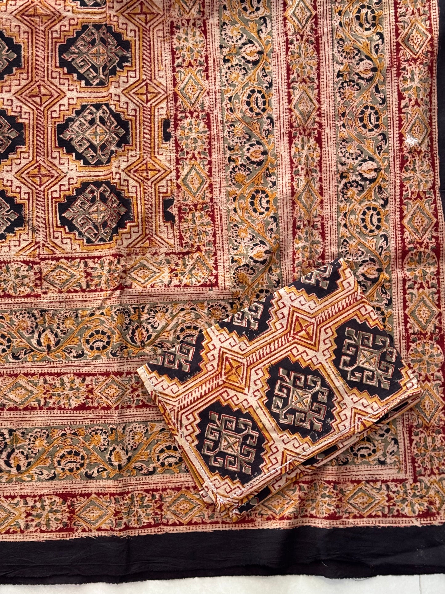 King size Kalamkari hand block printed cotton bedsheet with 2 pillow cases