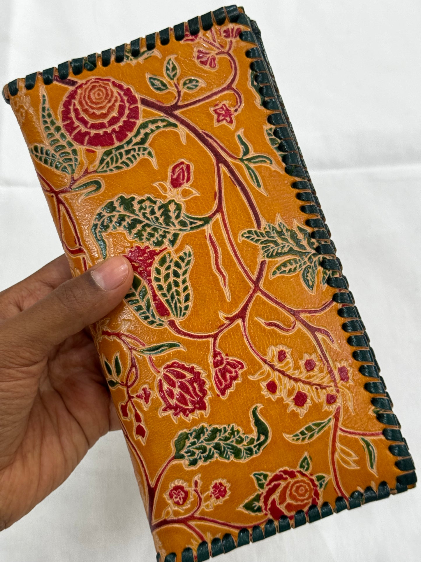 Leather hand crafted ladies wallet