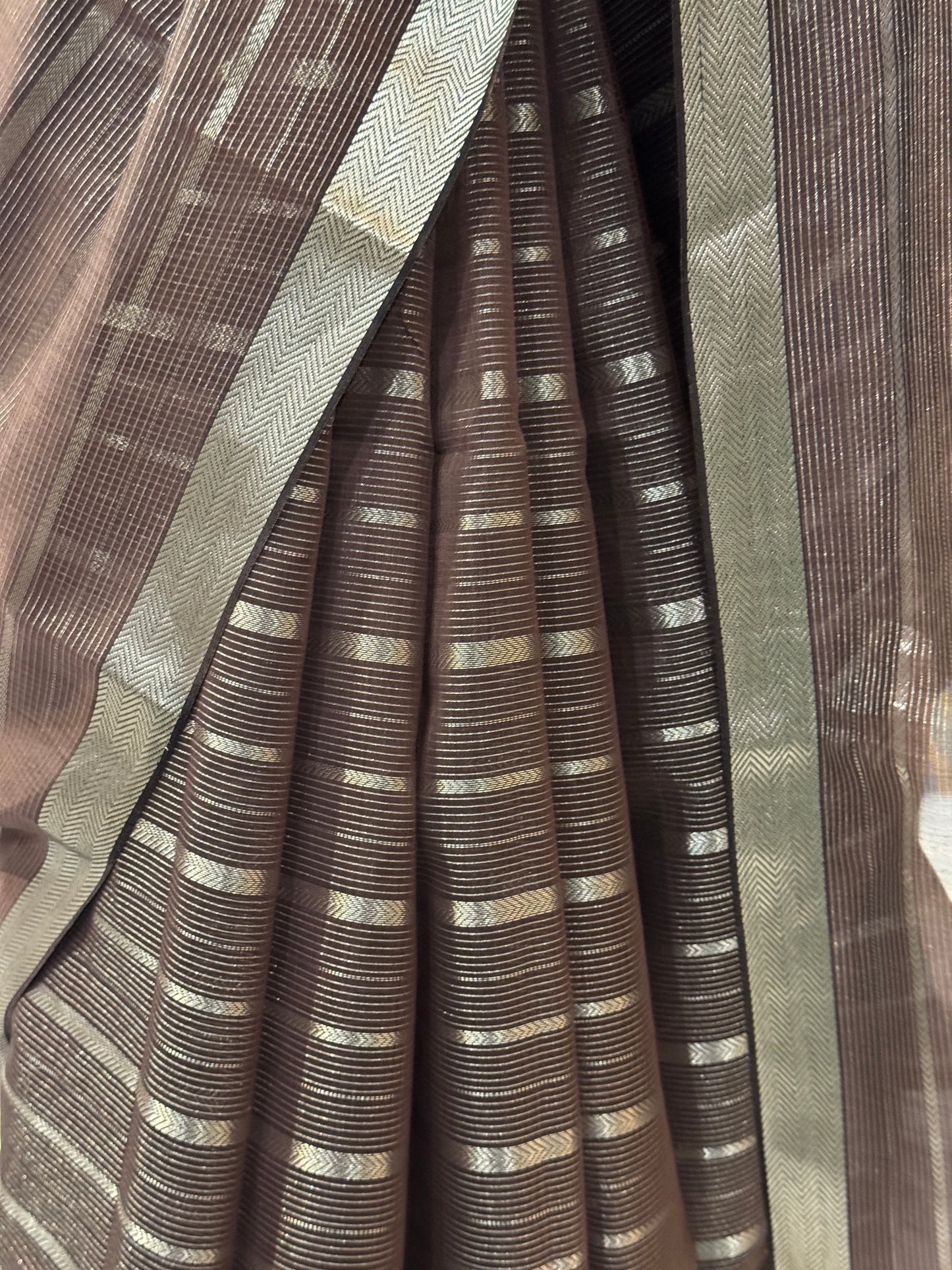 Brown silk cotton Maheshwari handloom saree with thin n thick silver zari stripes all over