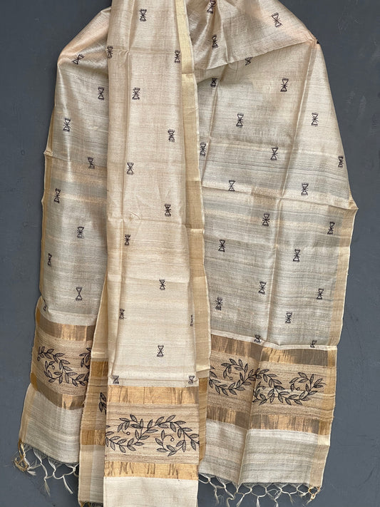 Tussar golden shade hand woven stole with hand painting