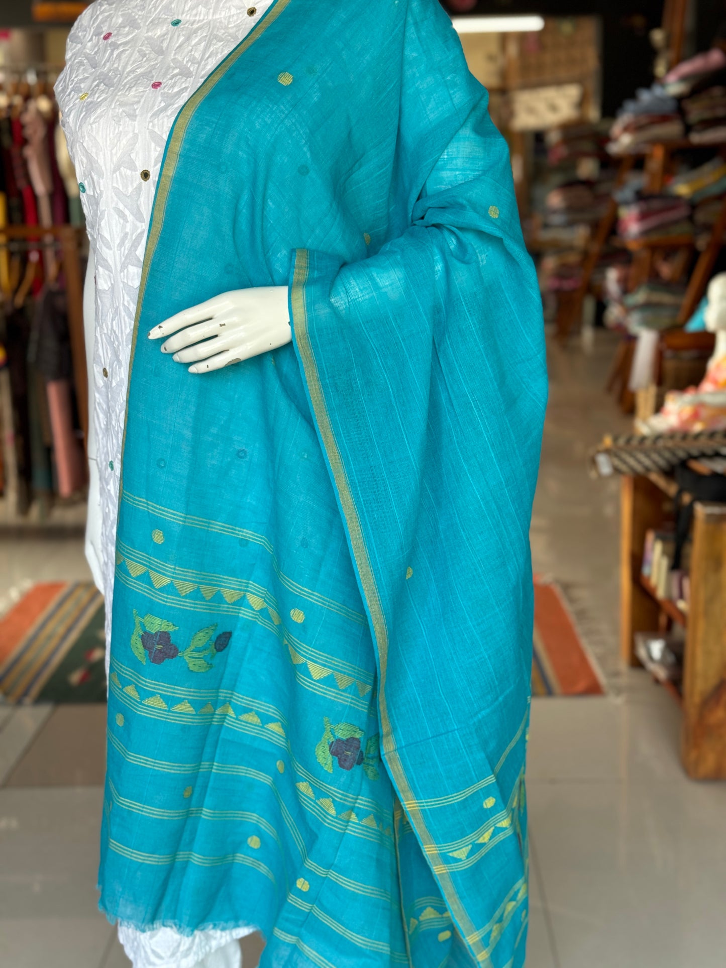 Blue Dhakai handloom cotton dupatta with geometric motifs