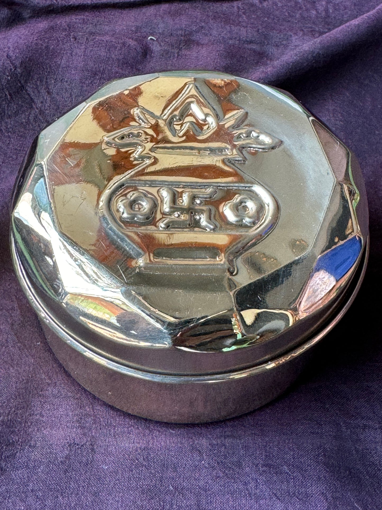 Brass mini 4 inch spice box / organizer - 5 jars + inner plate