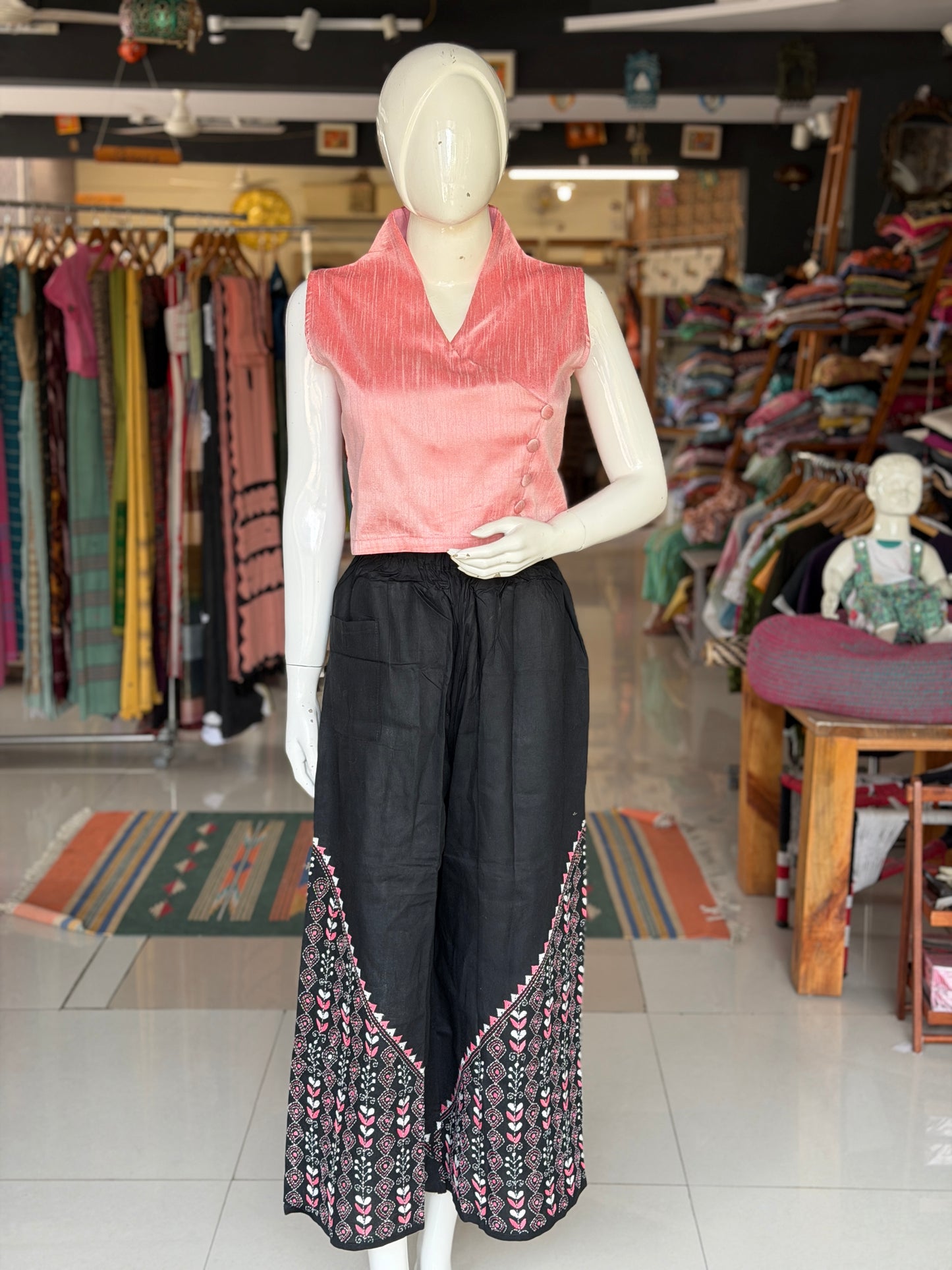 Kantha hand embroidered cotton poplin free size plazo with front pocket