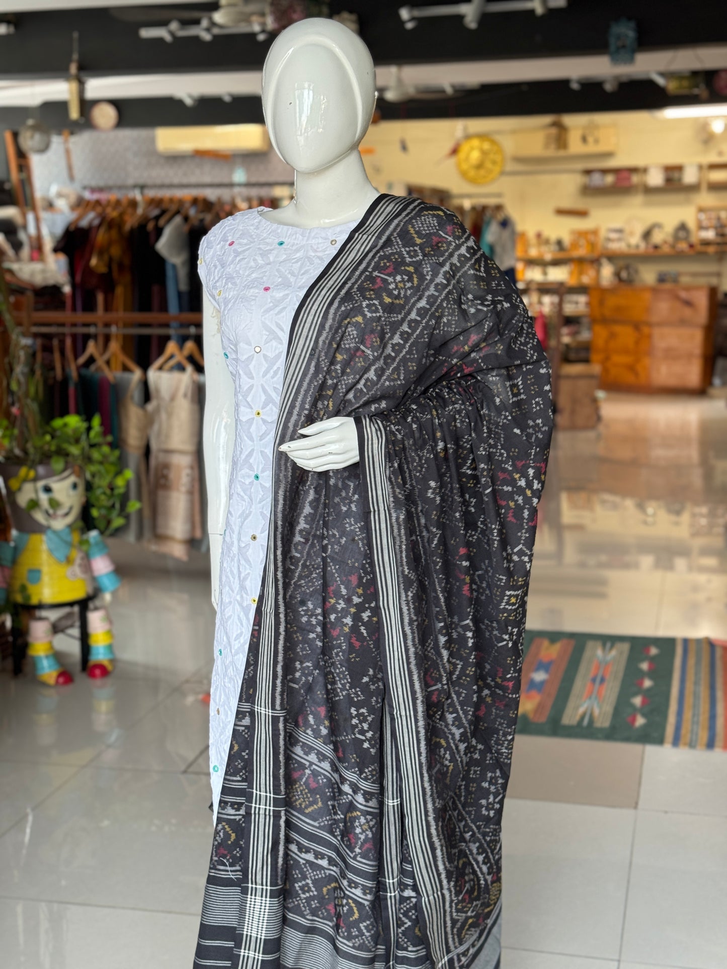 Black cotton handwoven ikat patola dupatta
