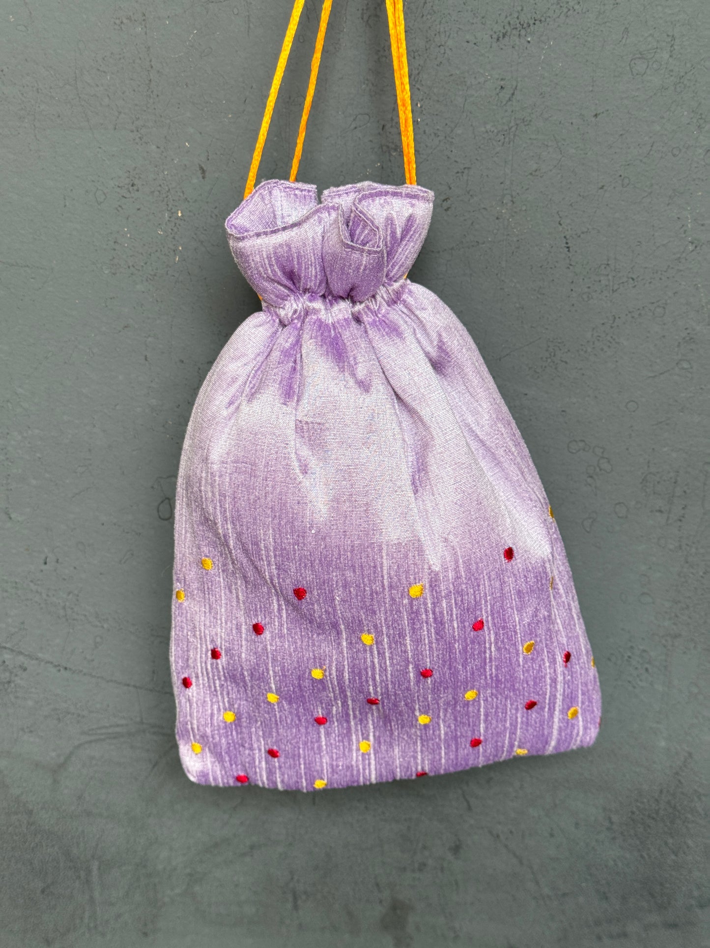 Art silk 9x7 inches potli with machine embroidery