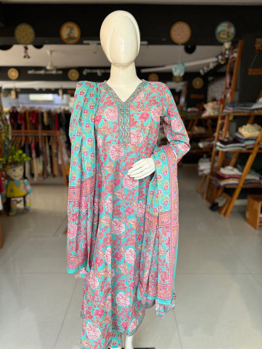 Blue and pink floral print cotton flared Kurti, pants and dupatta set - with hand work on placket, lace on sleeves and tassels for dupatta