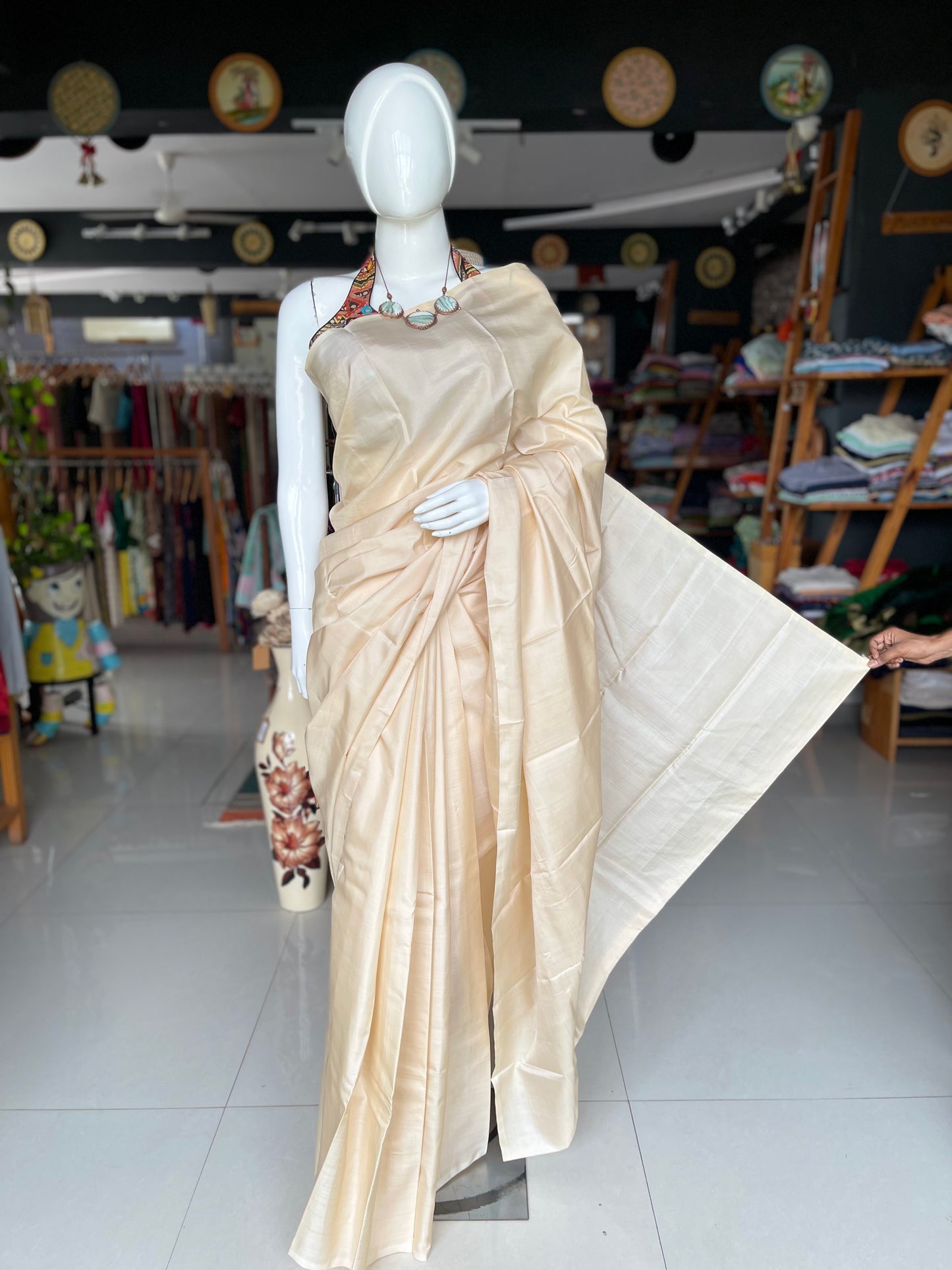 Cream plain pure silk handloom kanjeevaram pattu yardage saree