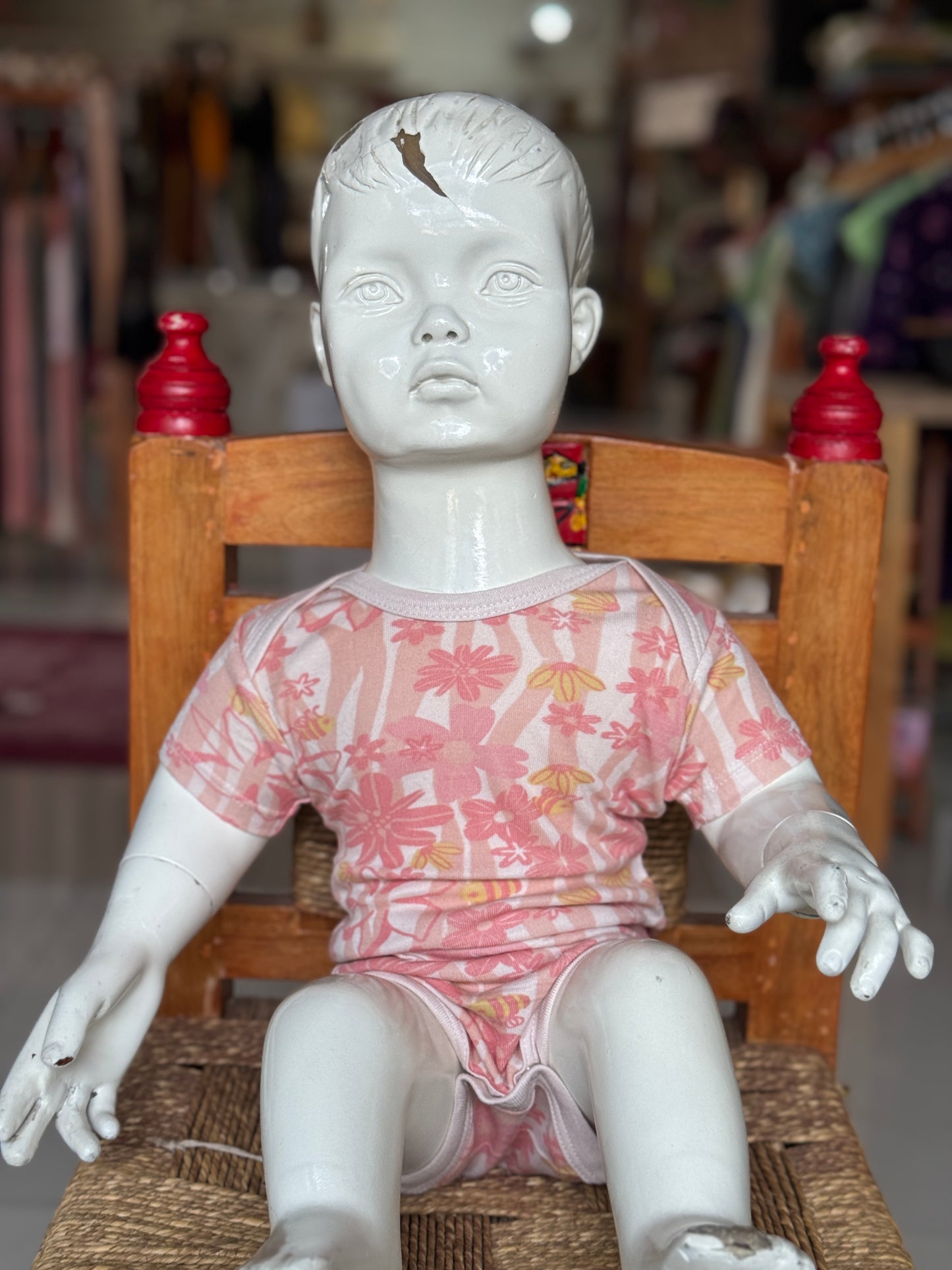 Onesie in soft knit bamboo with cute prints - unisex