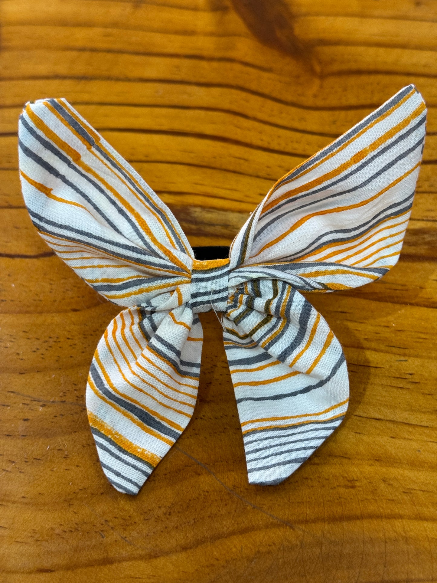 Hand crafted hair elastic rubber band upcycled from fabric scraps