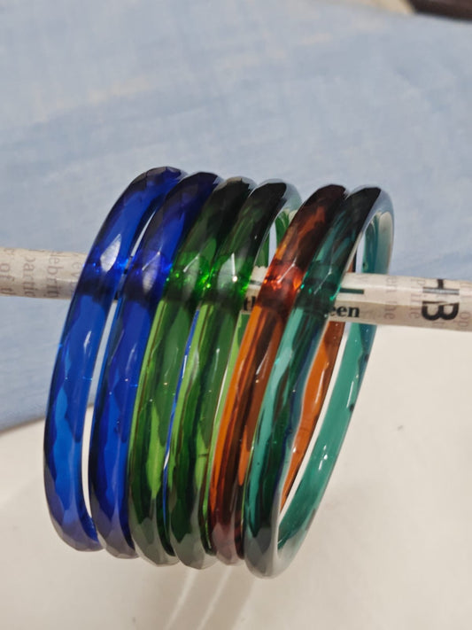 Cut work glass handcrafted bangle - single