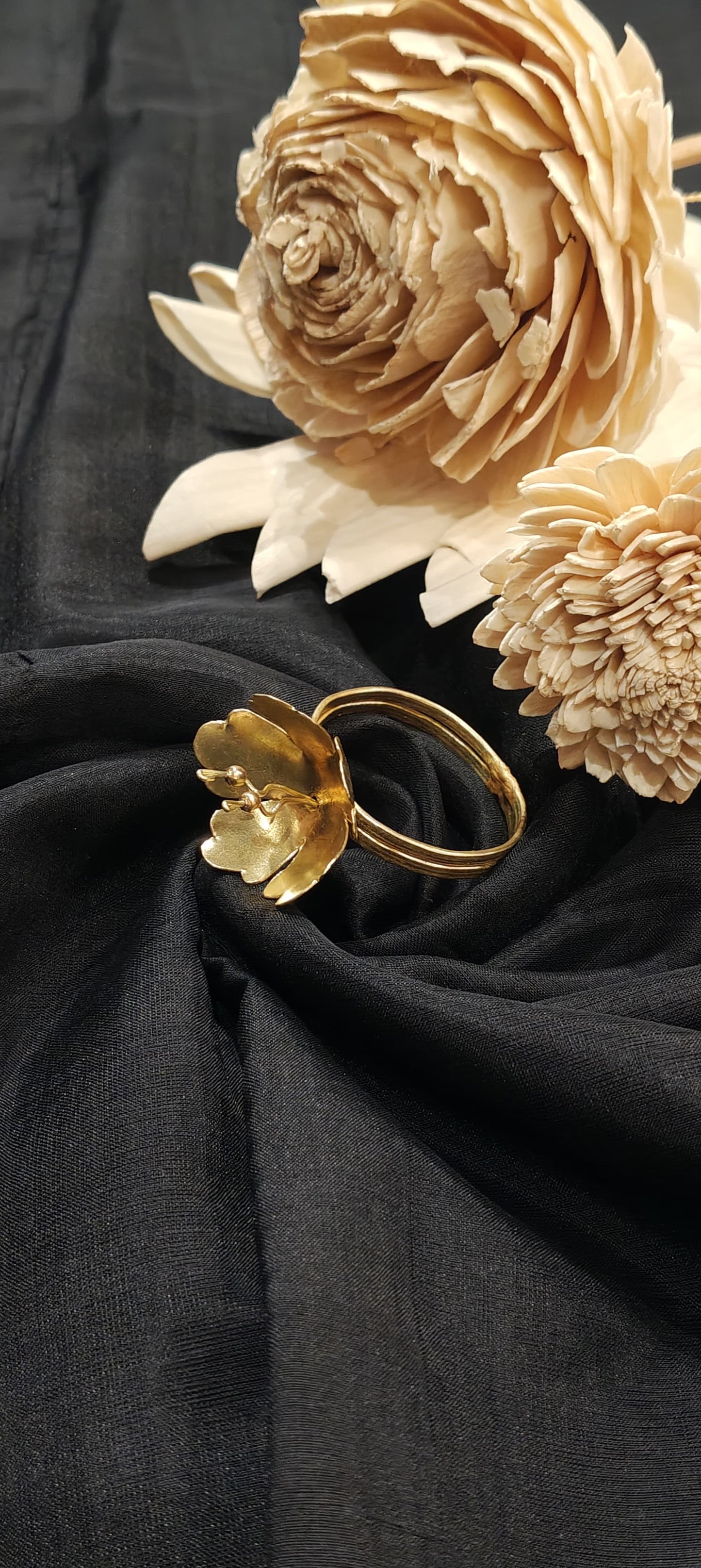 Brass handcrafted napkin rings - set of 2 - flower design