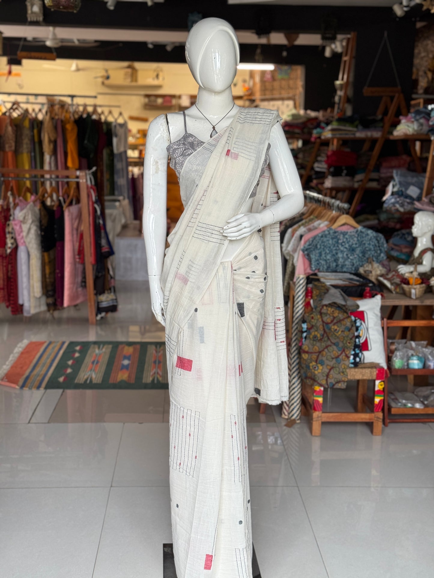 Jamdani yardage saree in super soft 120 count handloom cotton and handspun weft