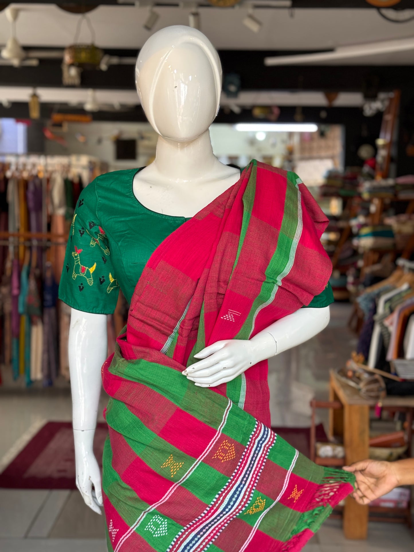 Jharkhand Santhal Lumang tribal handloom cotton saree