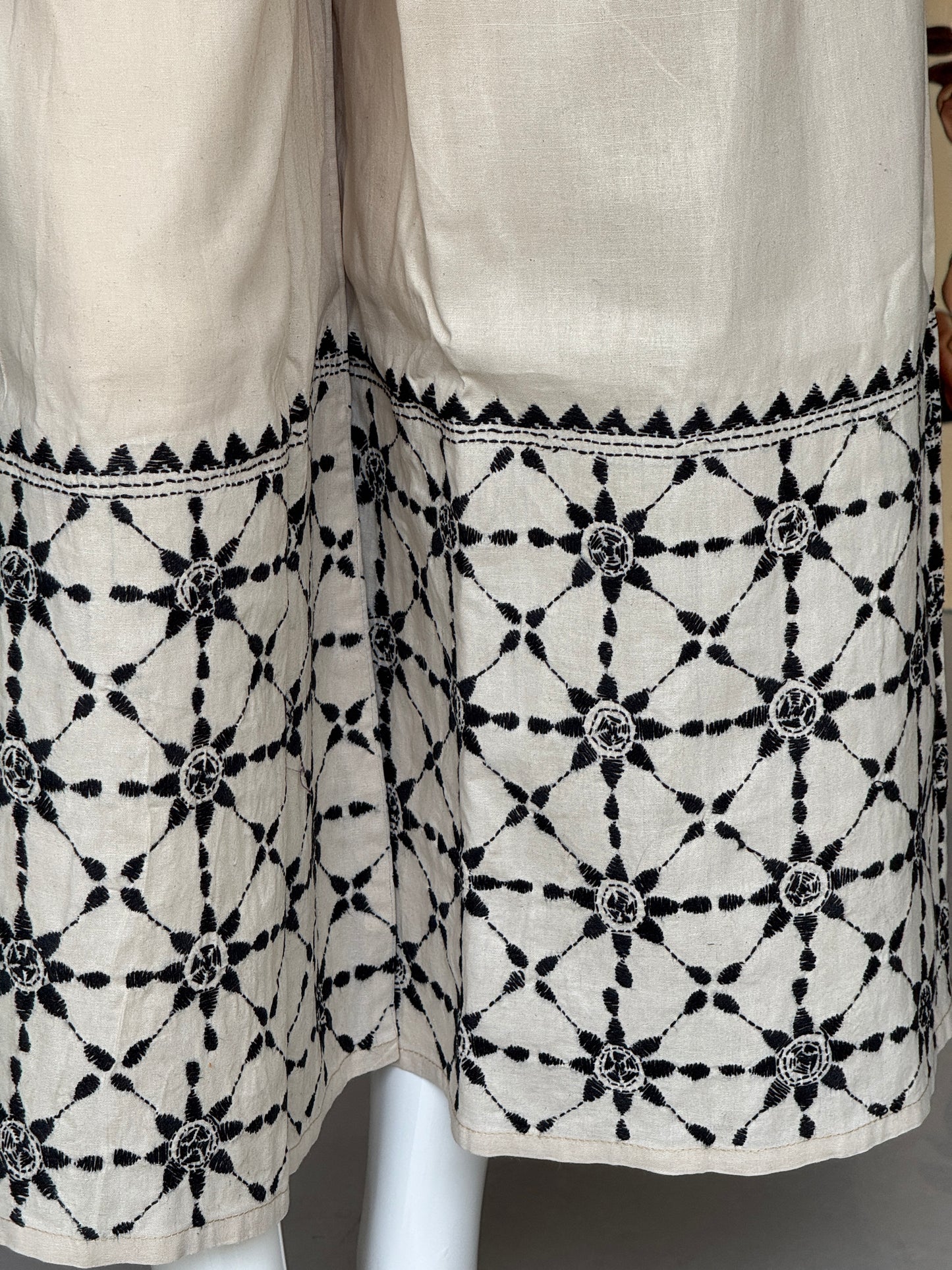 Kantha hand embroidered cotton poplin free size plazo with front pocket
