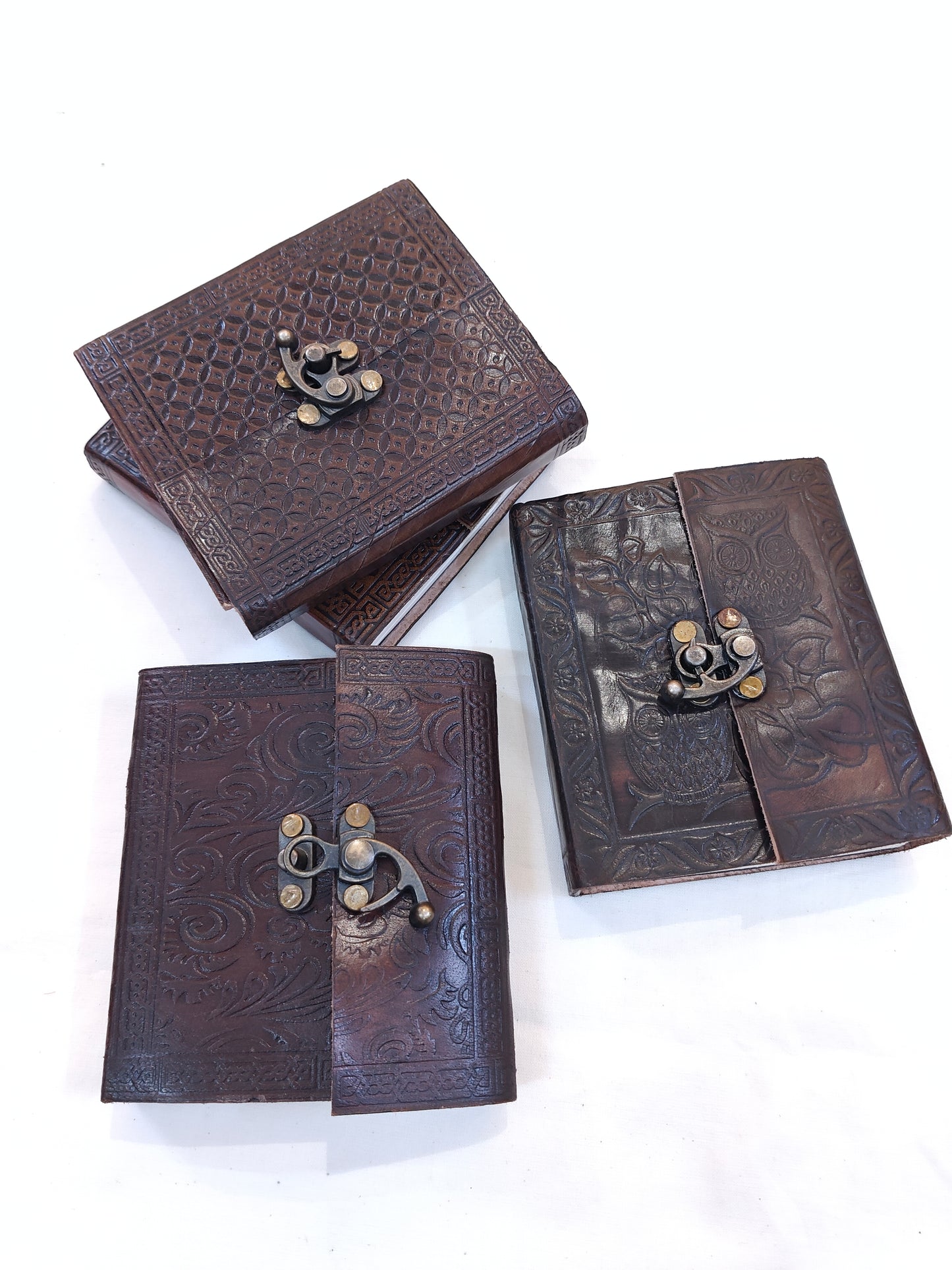 Leather embossed handcrafted notebook with thick handmade papers