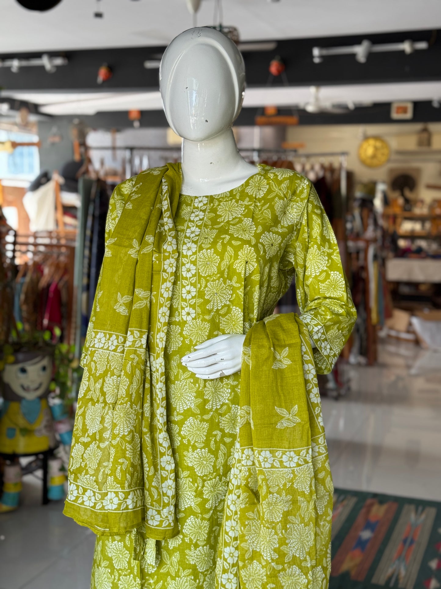Green floral plus size cotton embroidered straight kurti, pants and dupatta - 3 piece suit set - multiple sizes available