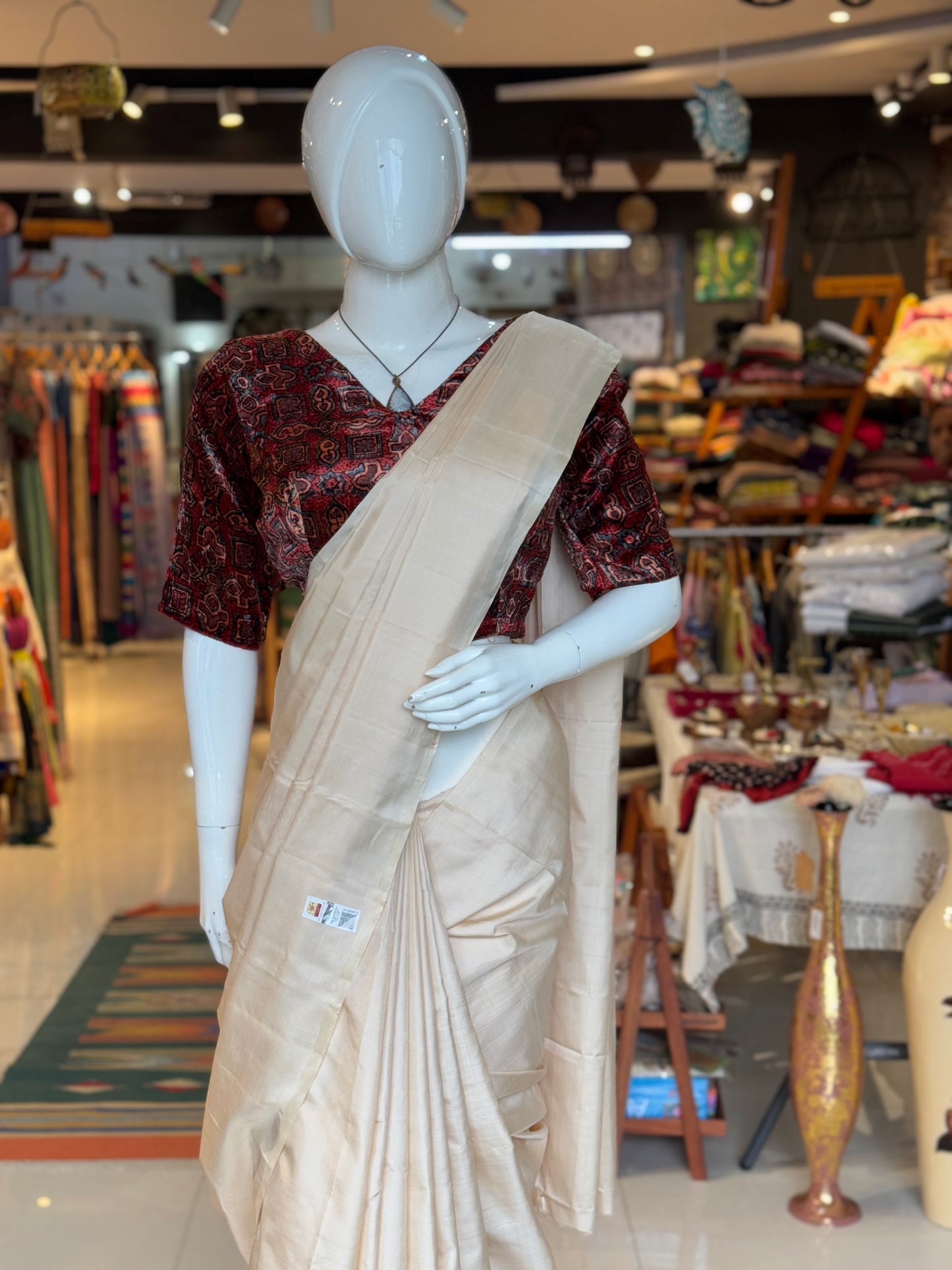 Cream plain pure silk handloom kanjeevaram pattu yardage saree