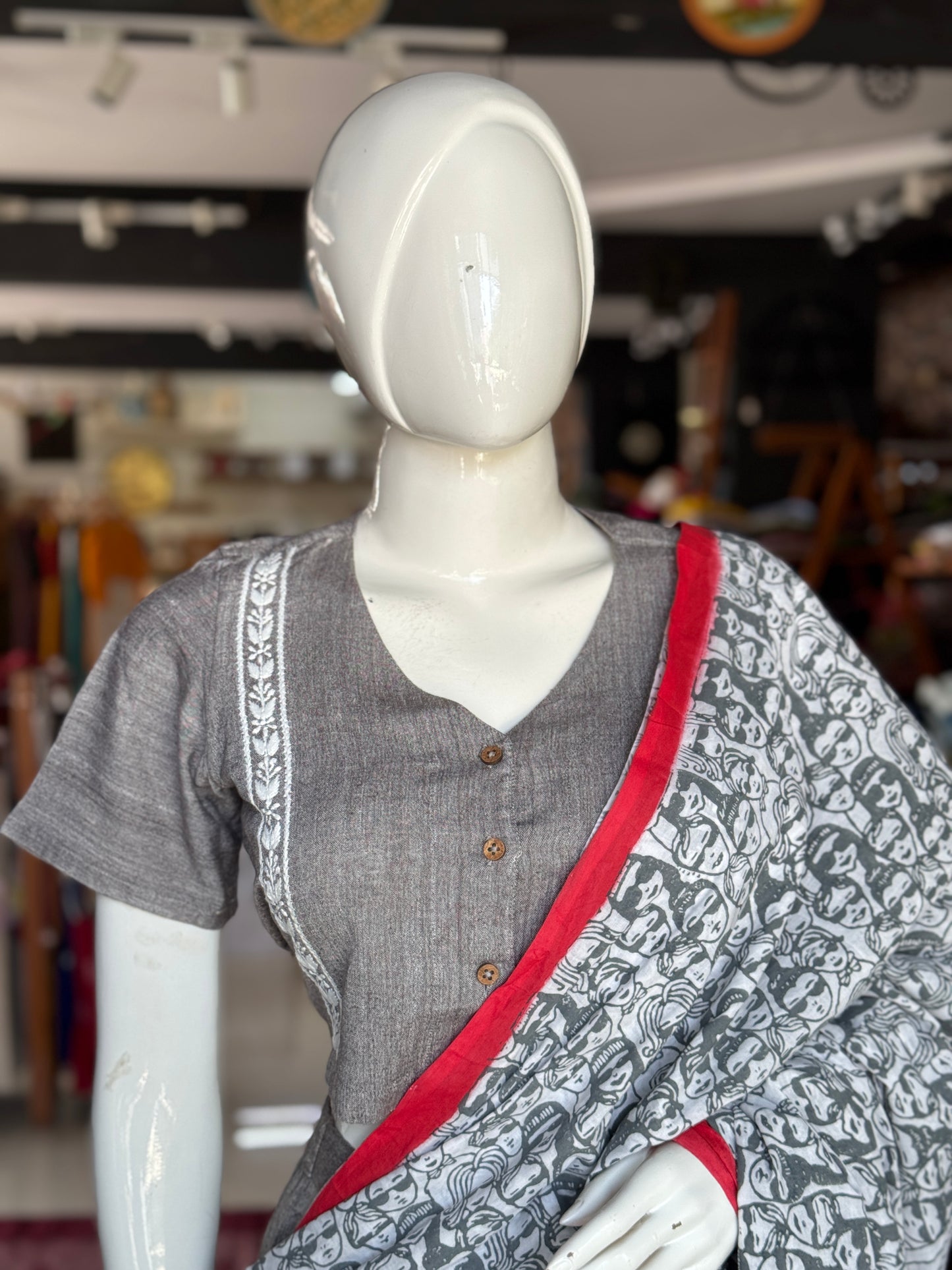 Crop top / blouse - Chikankari hand embroidered handwoven cotton, 2 parallel lines embroidery