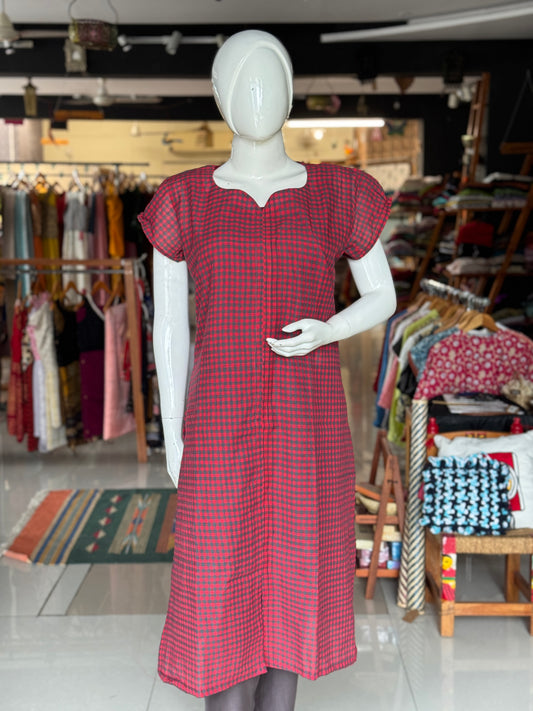Red and blue checks cotton handloom kurti