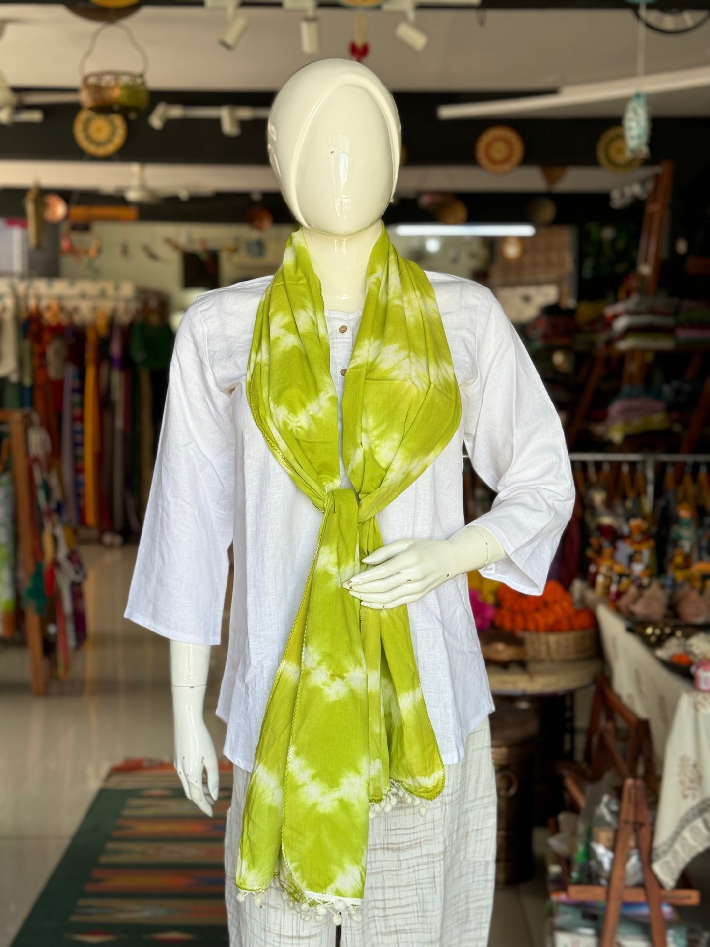 Green needle tie dye hand crafted cotton stole