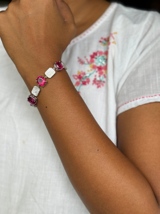 Dazzling pink and white Swarovski stones pure silver bracelet