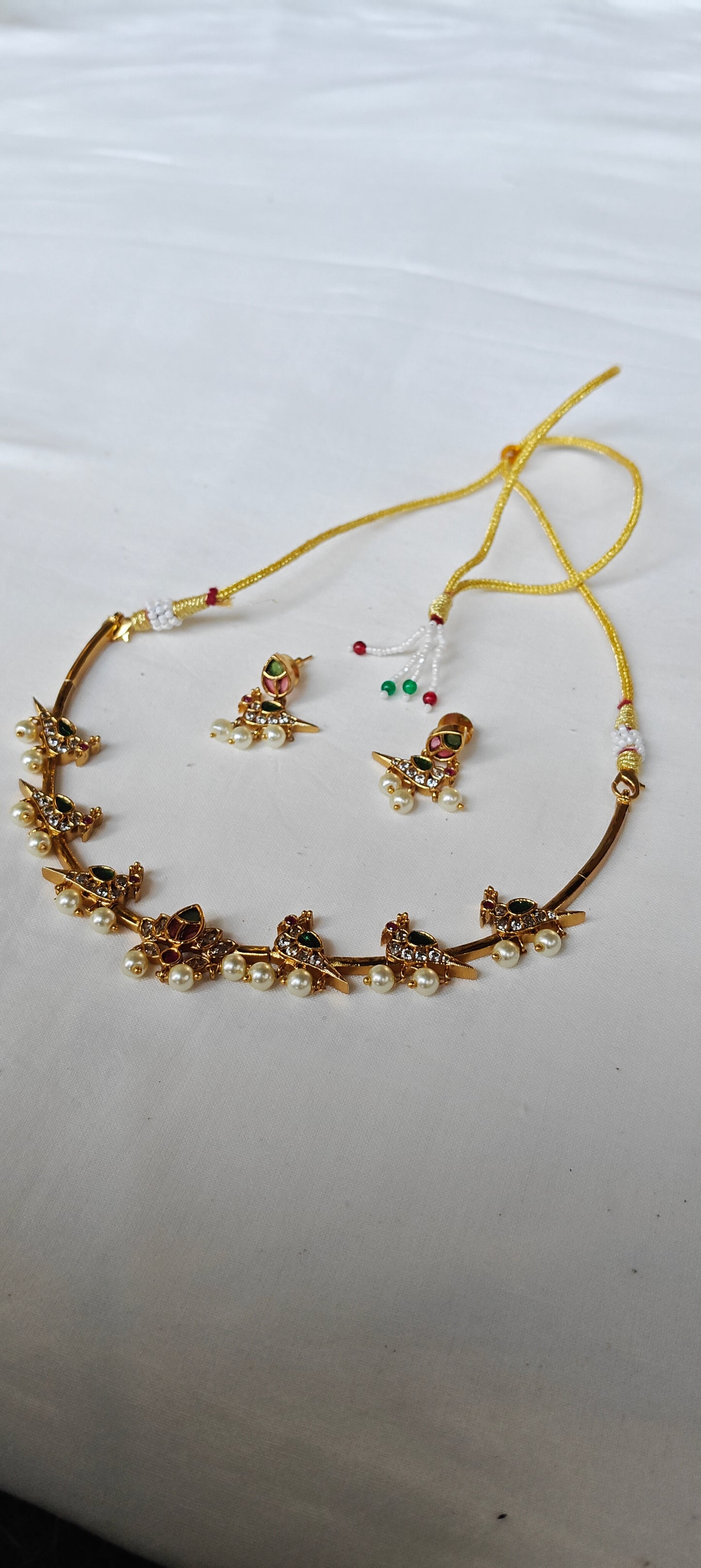 Birds on a wire - neckpiece earrings set - green n white stones