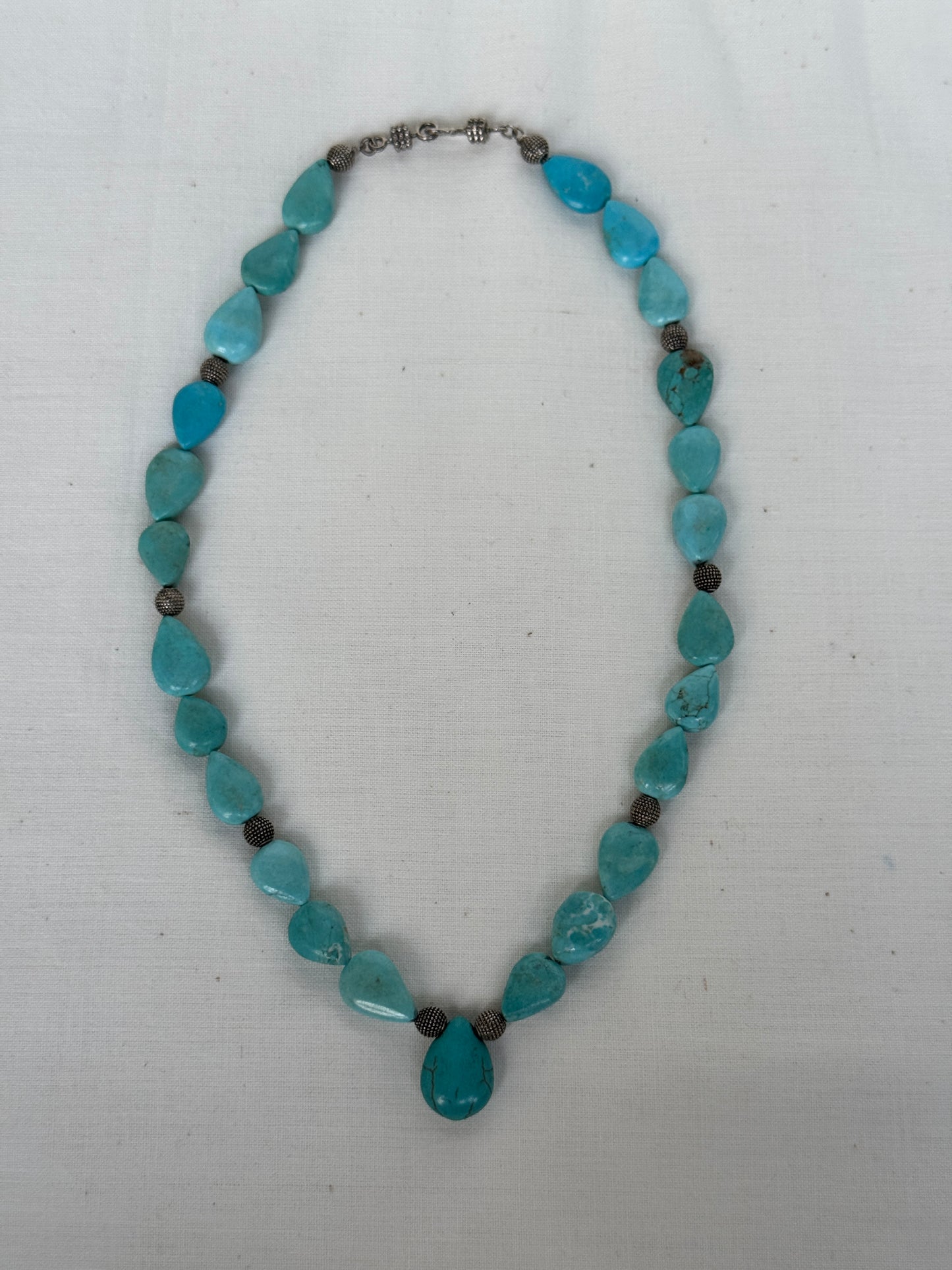 Turquoise natural stones neckpiece and earrings set